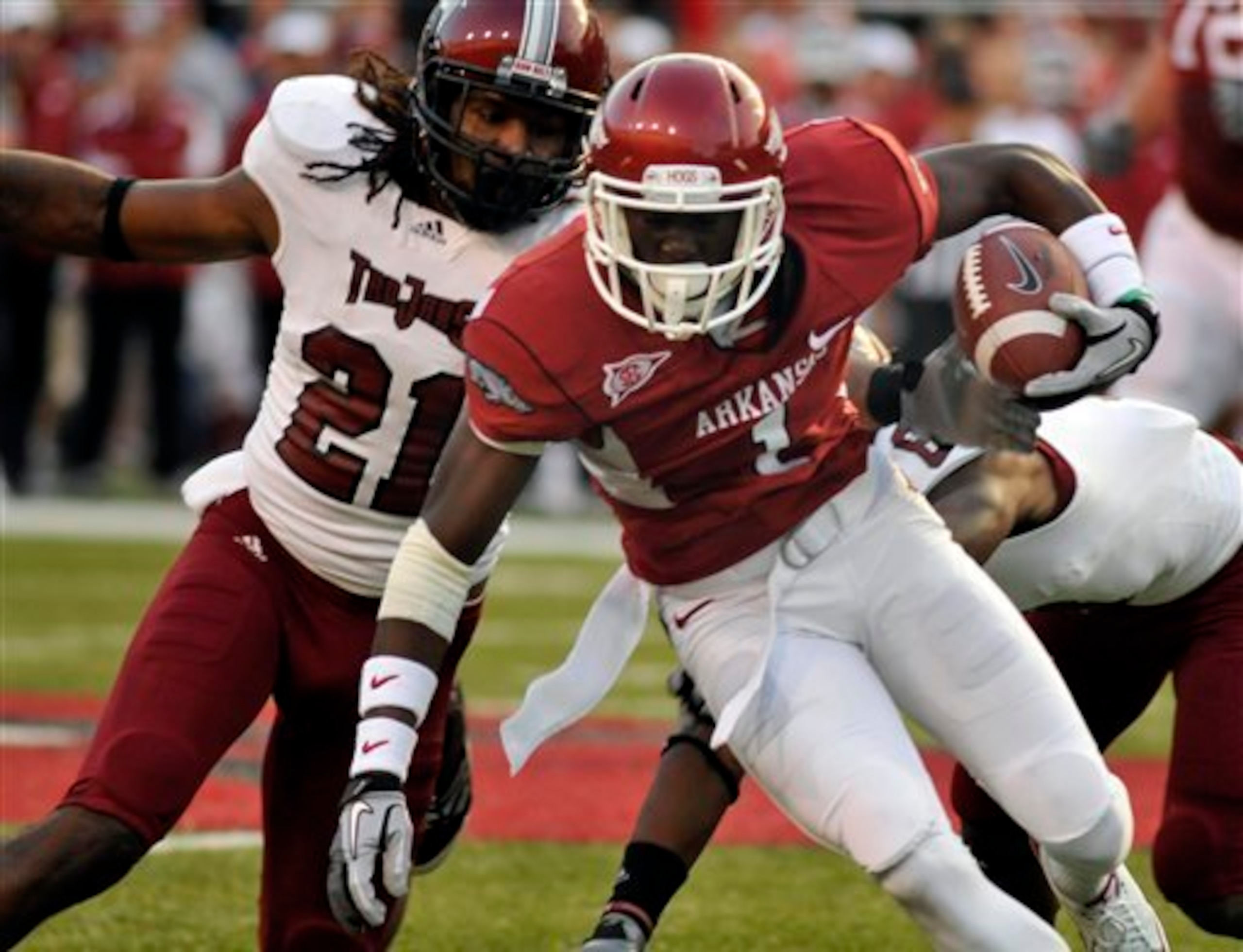 WR Marquel Wade