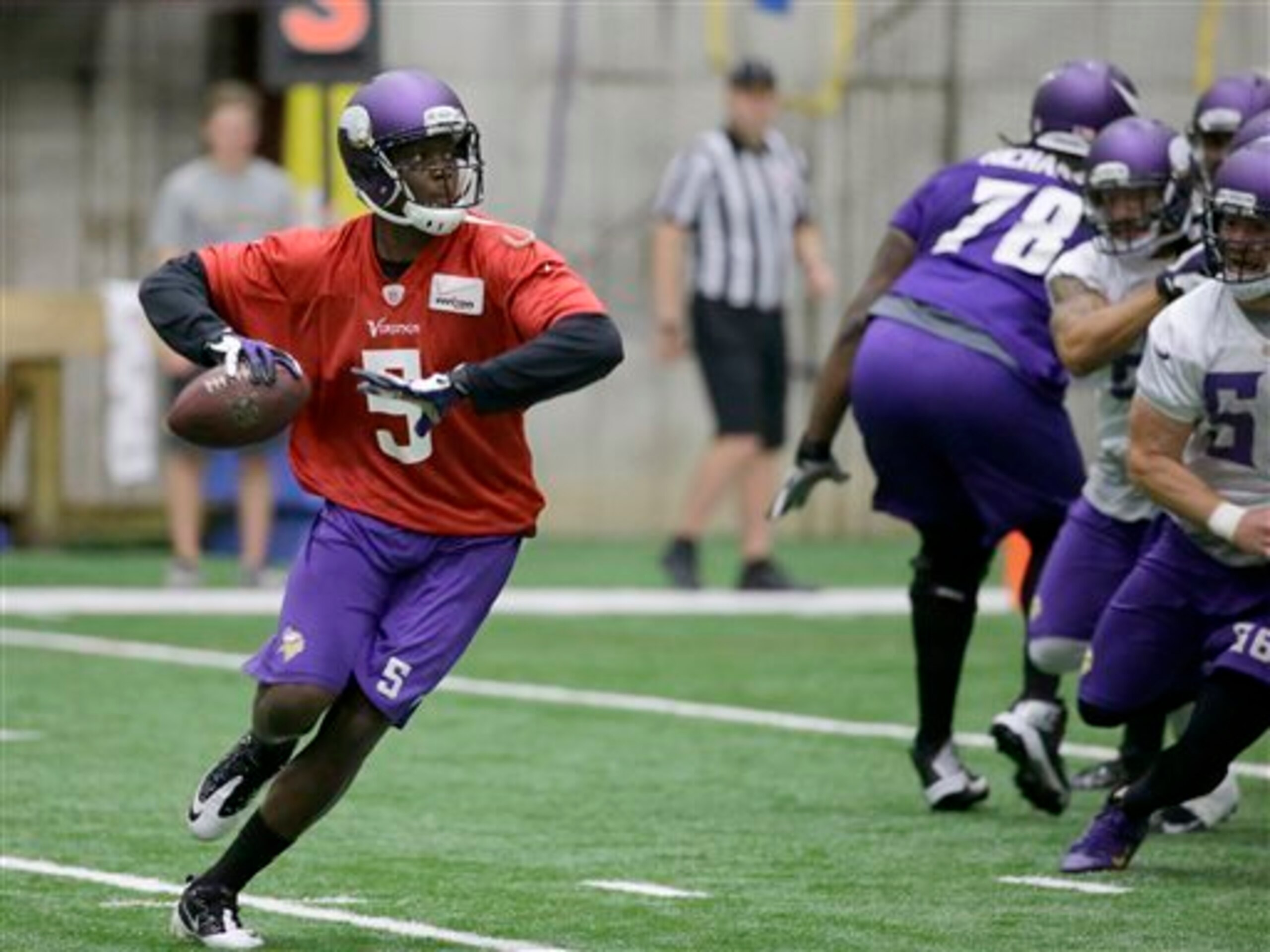 It didn't take long for the Vikings to fall for Teddy Bridgewater.