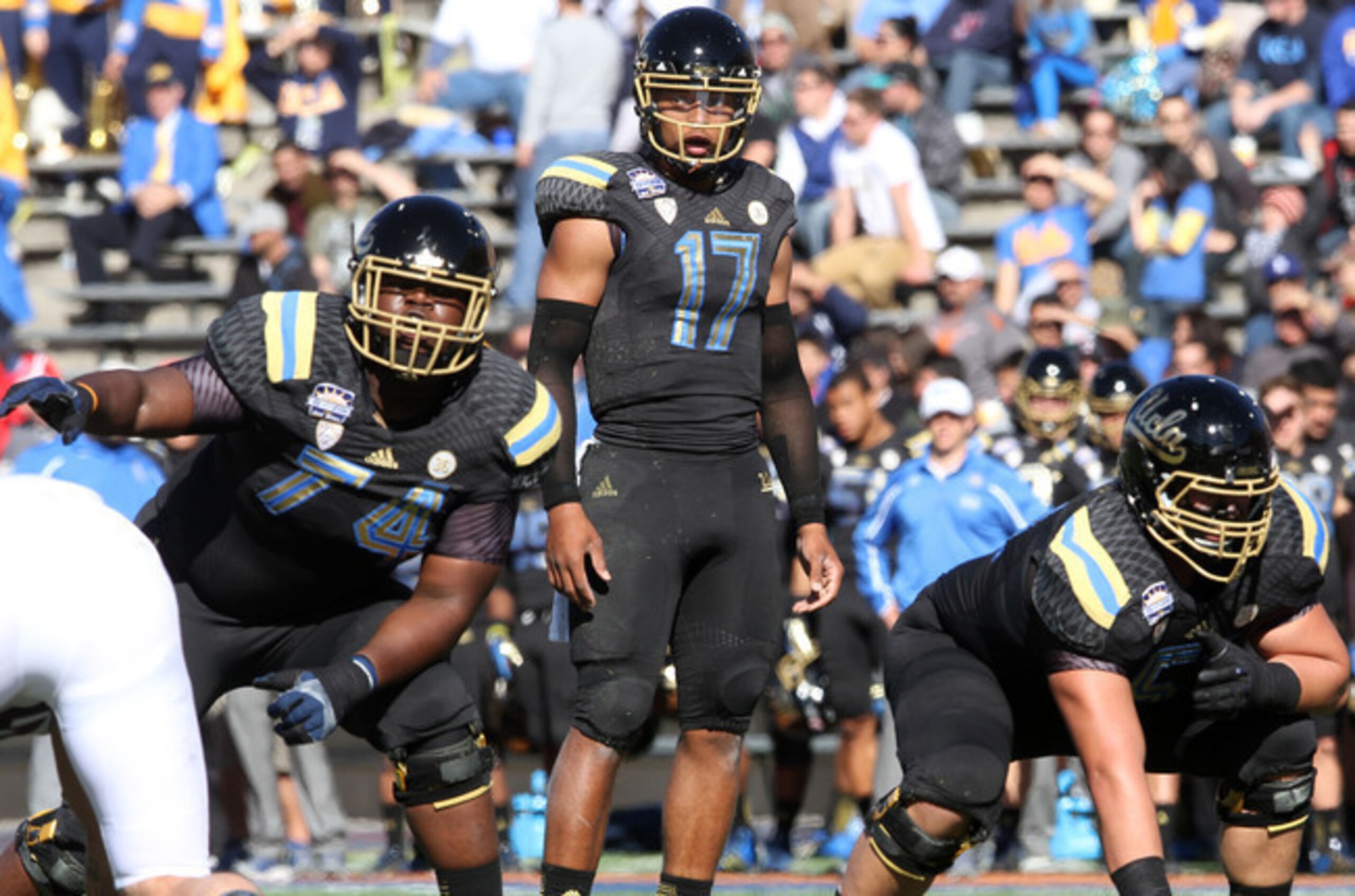 UCLA and Brett Hundley are dark-horse national title contenders.