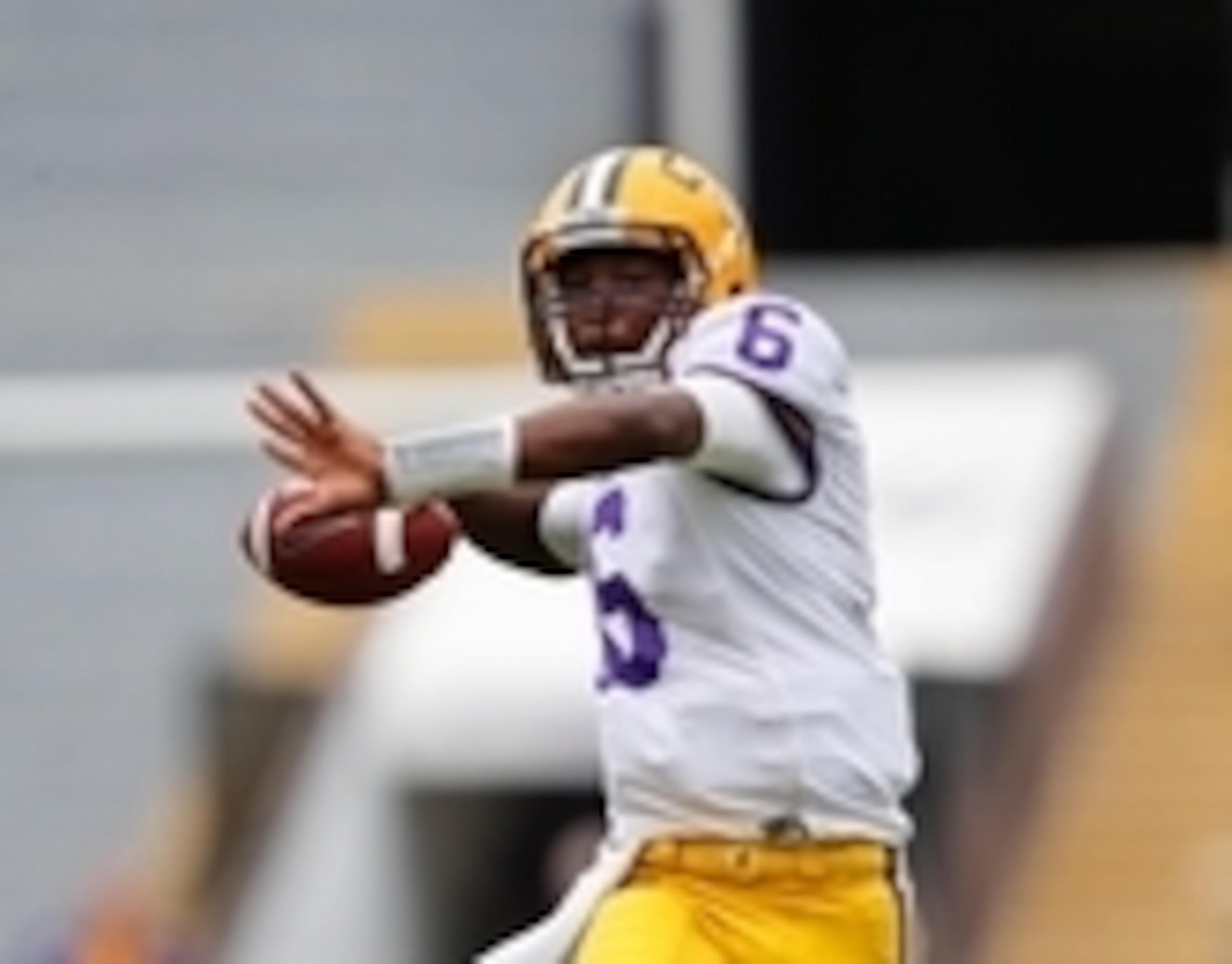 Freshman Brandon Harris stole the show in LSU's spring game, but Anthony Jennings is also in the running to start the season.