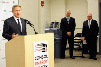 HC Mike Johnston (Left) GM Jim Rutherford (Far Right)