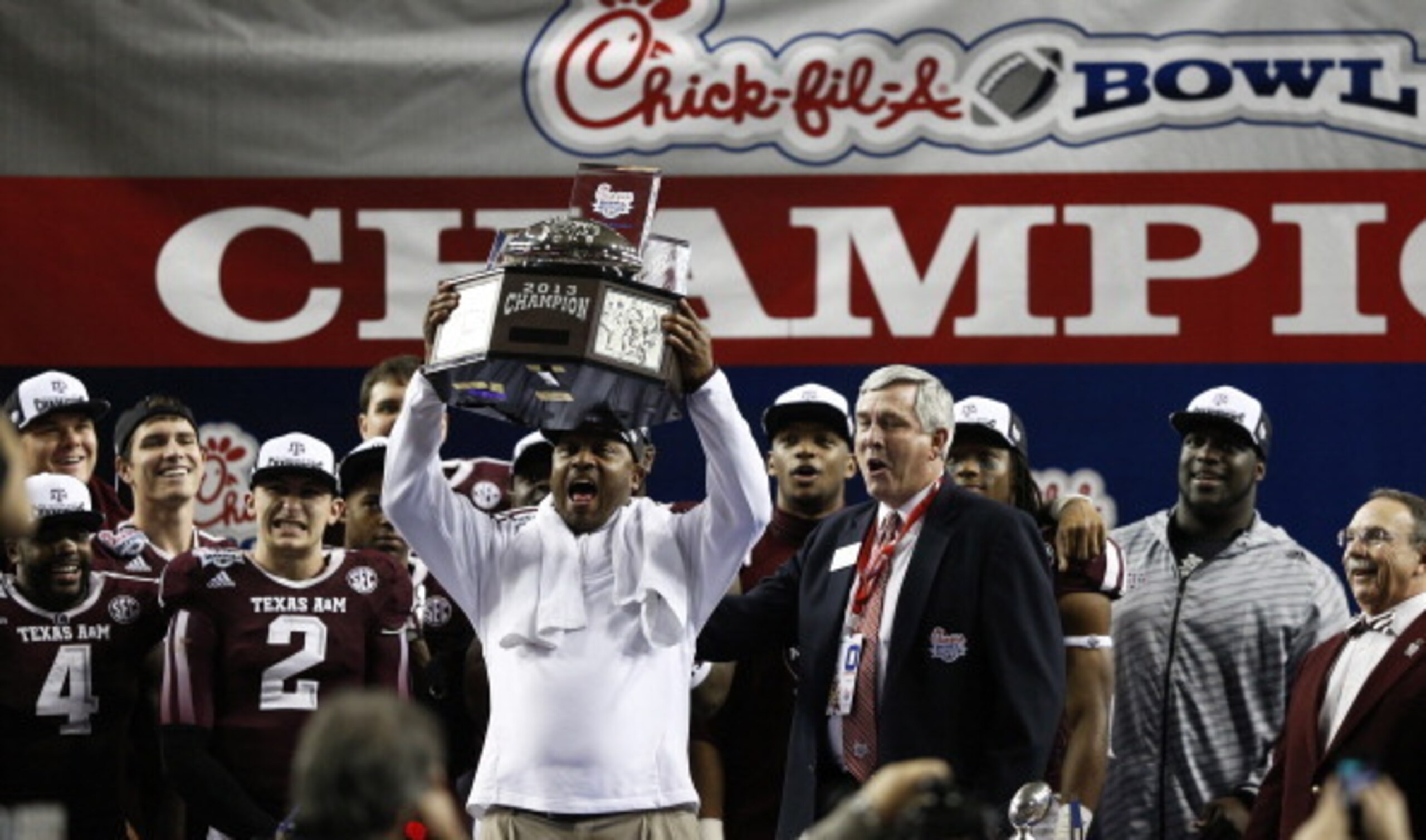 Texas A&M renewing its rivalry with Texas would be great for college football.