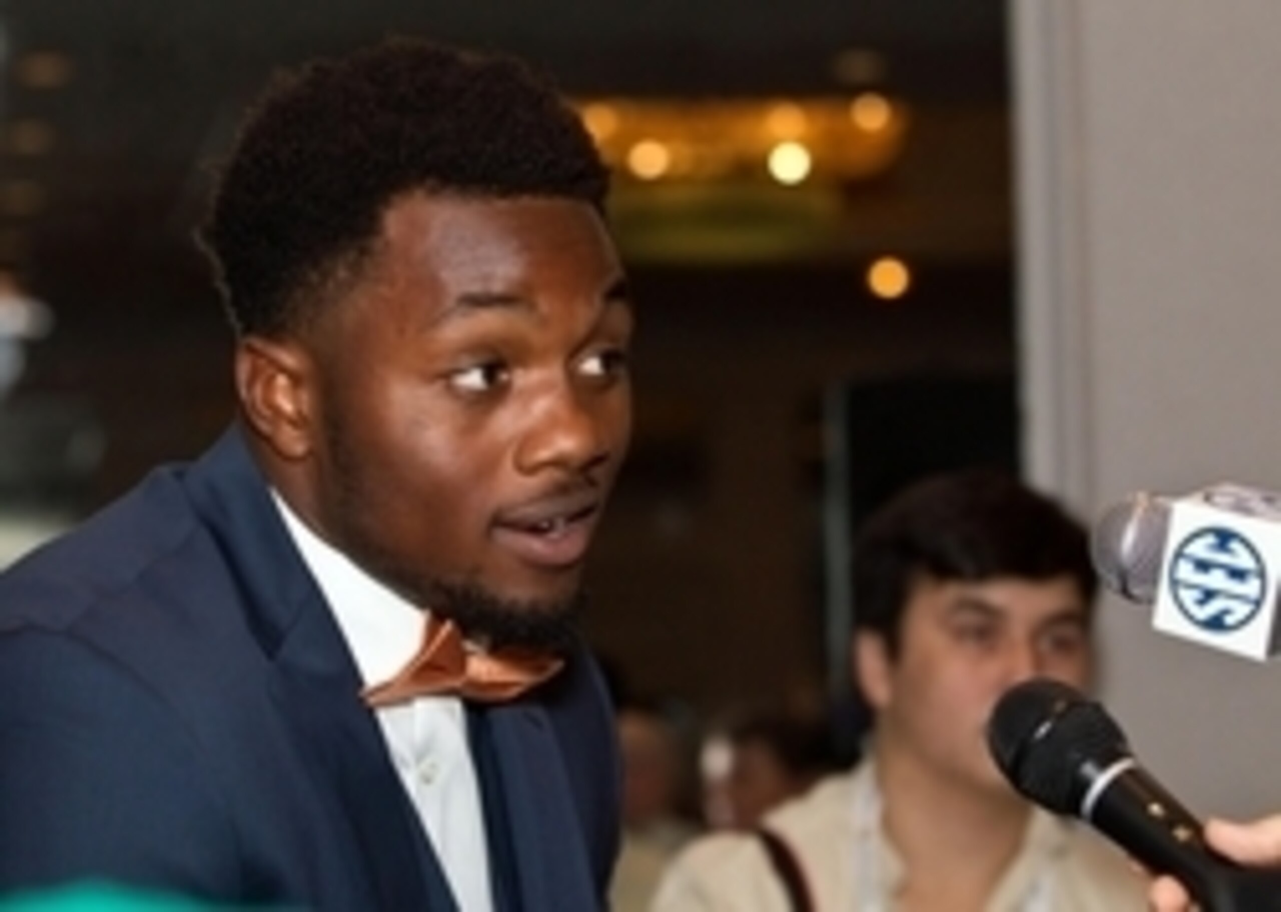 Florida defensive end Dante Fowler Jr.