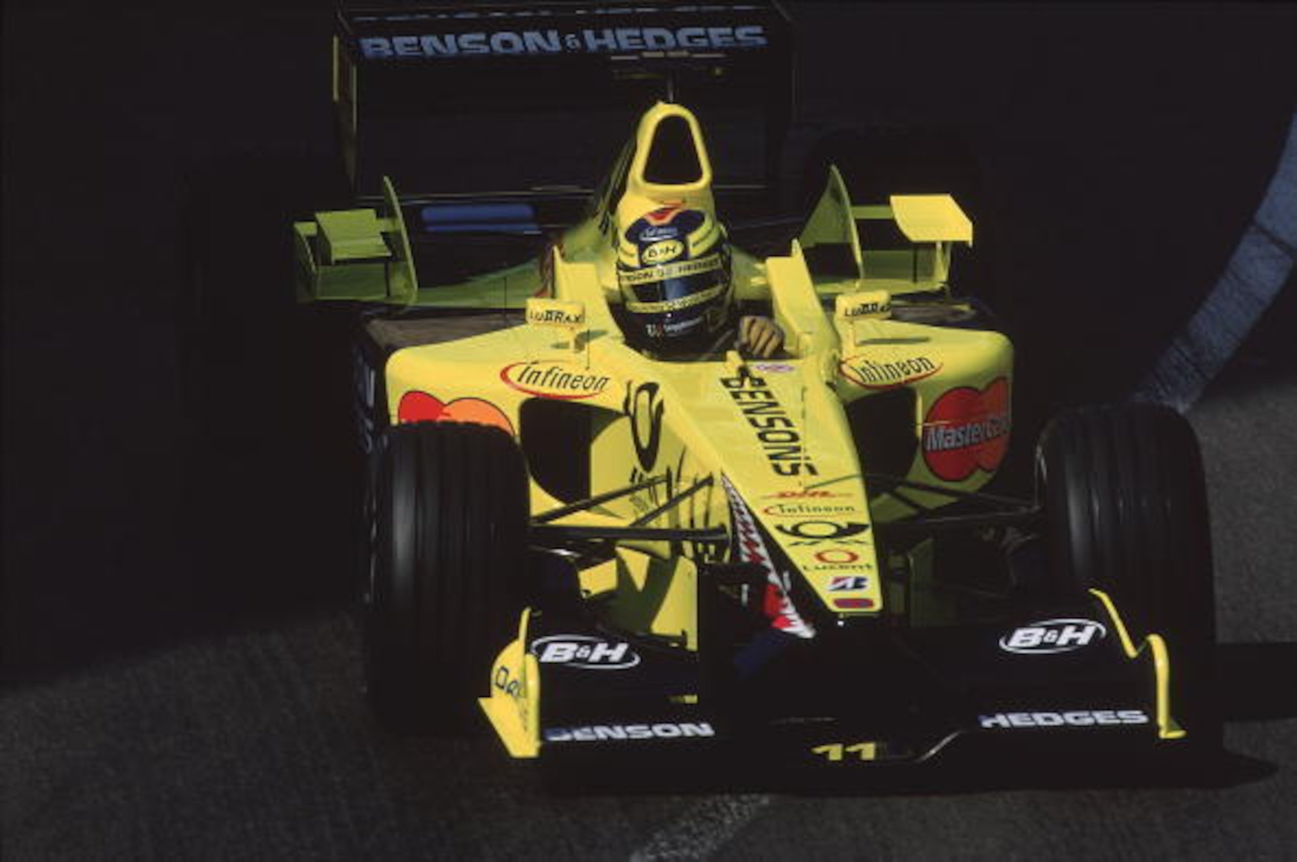 Frentzen driving for Jordan in 2001.