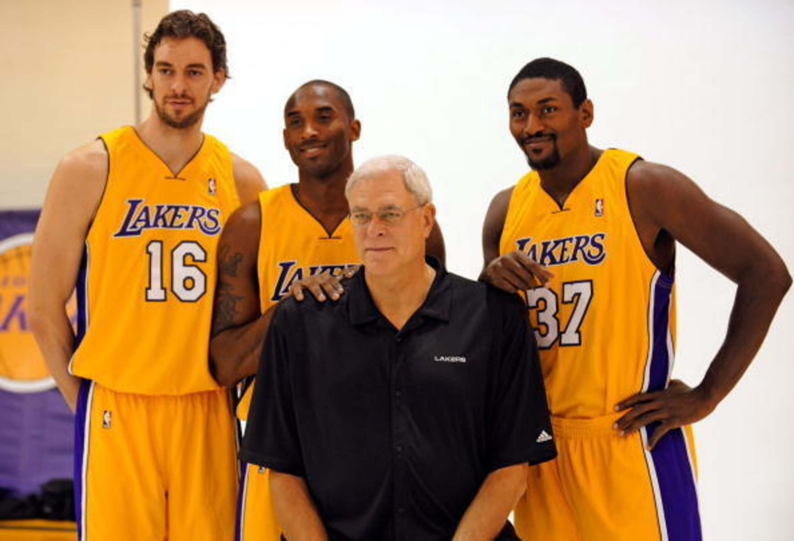 World Peace could lean on Phil Jackson once again.