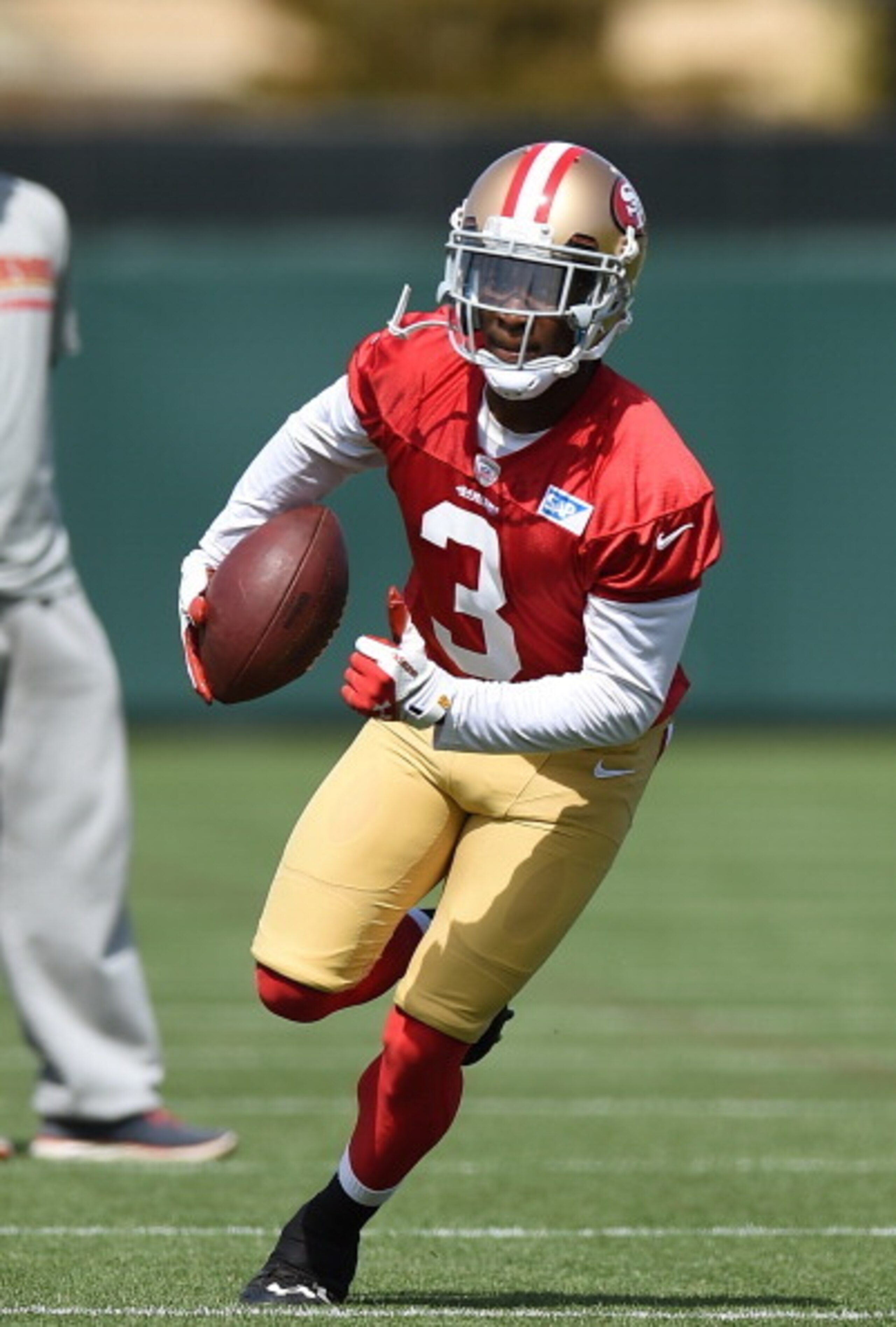 Bruce Ellington will battle LaMichael James for his job as the 49ers' punt and kickoff returner.
