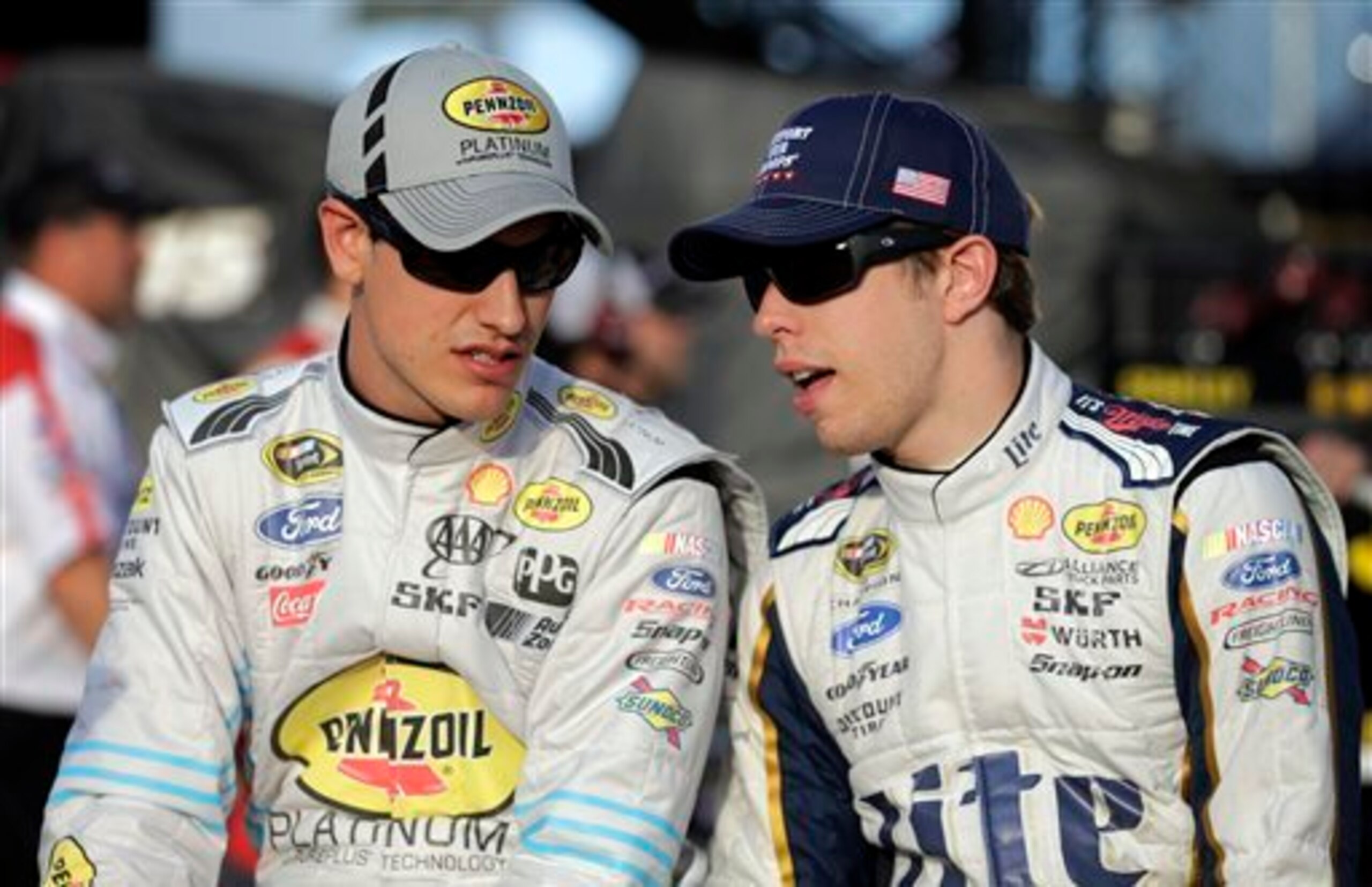 Joey Logano (l) and Brad Keselowski Joey Logano (l) and Brad Keselowski
