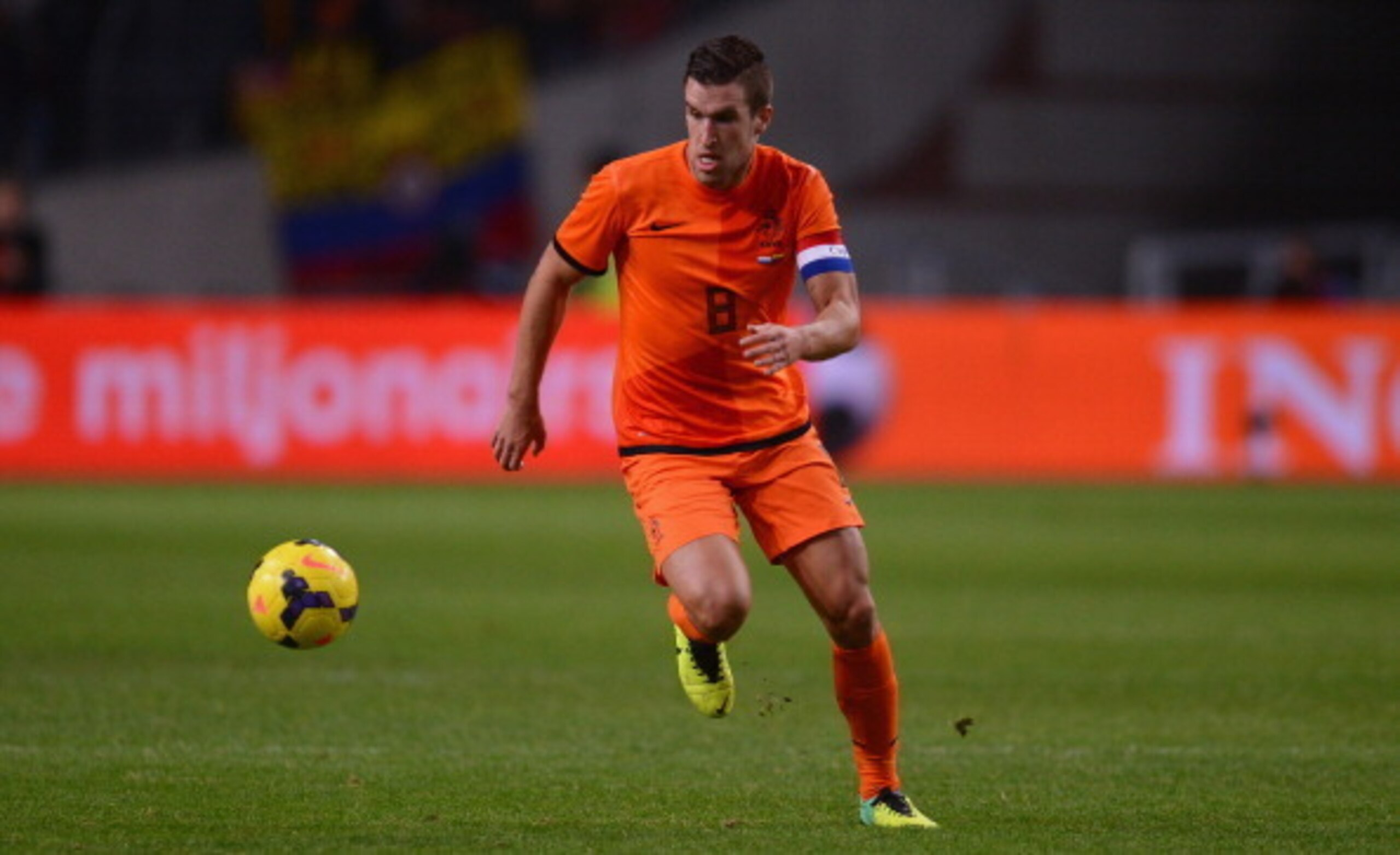 Roma's Kevin Strootman would be the perfect enforcer for the United midfield.