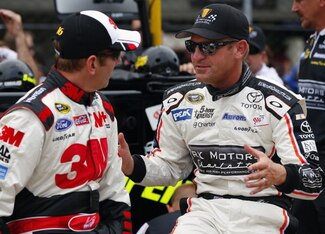 Greg Biffle (left) and Clint Bowyer prior to the start of the 2014 Brickyard 400