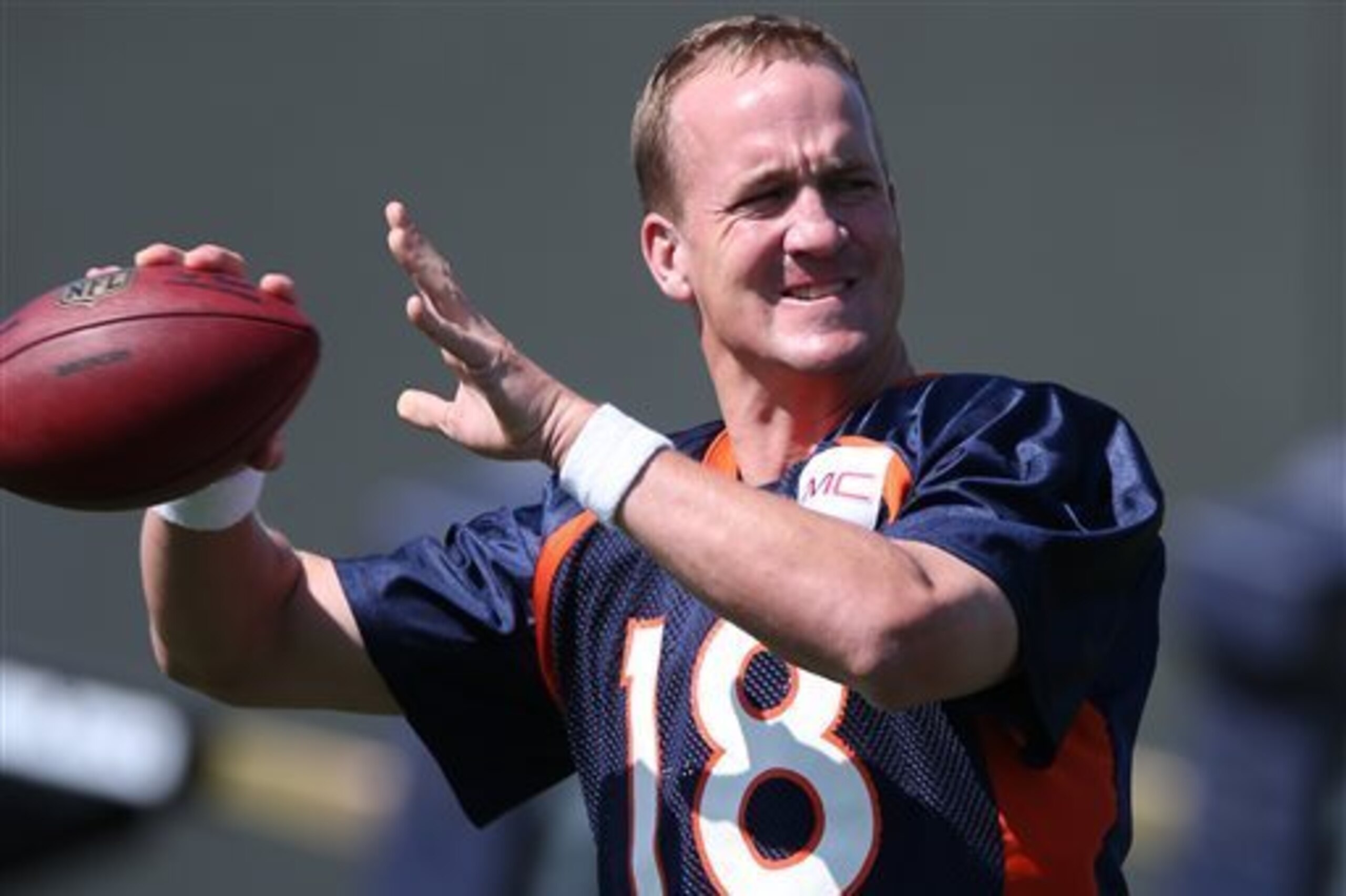 Manning dominated all the QB categories in 2013—who will be the top dog in 2014?