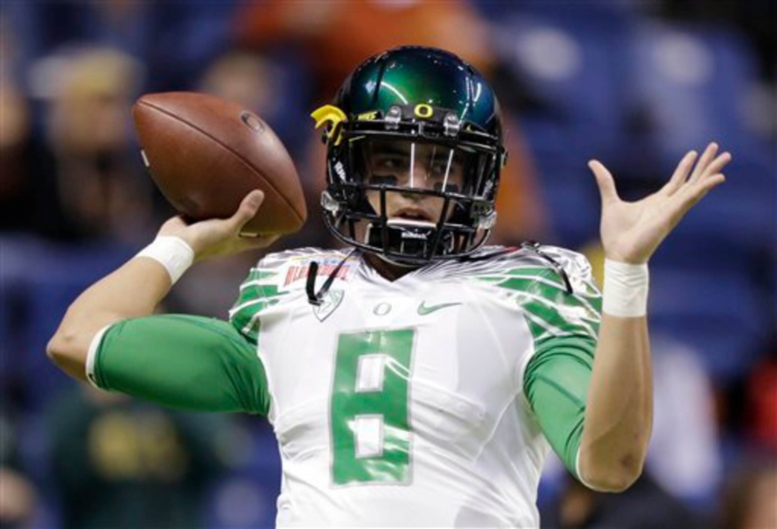 QB Marcus Mariota