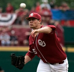 Steven Okert played his college baseball at Oklahoma. Steven Okert played his college baseball at Oklahoma.