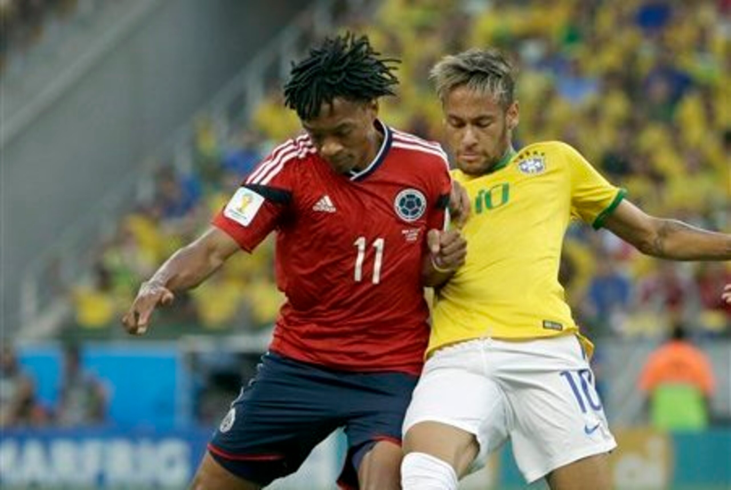 It now seems unlikely that Juan Cuadrado will line up alongside Neymar next season at club level.