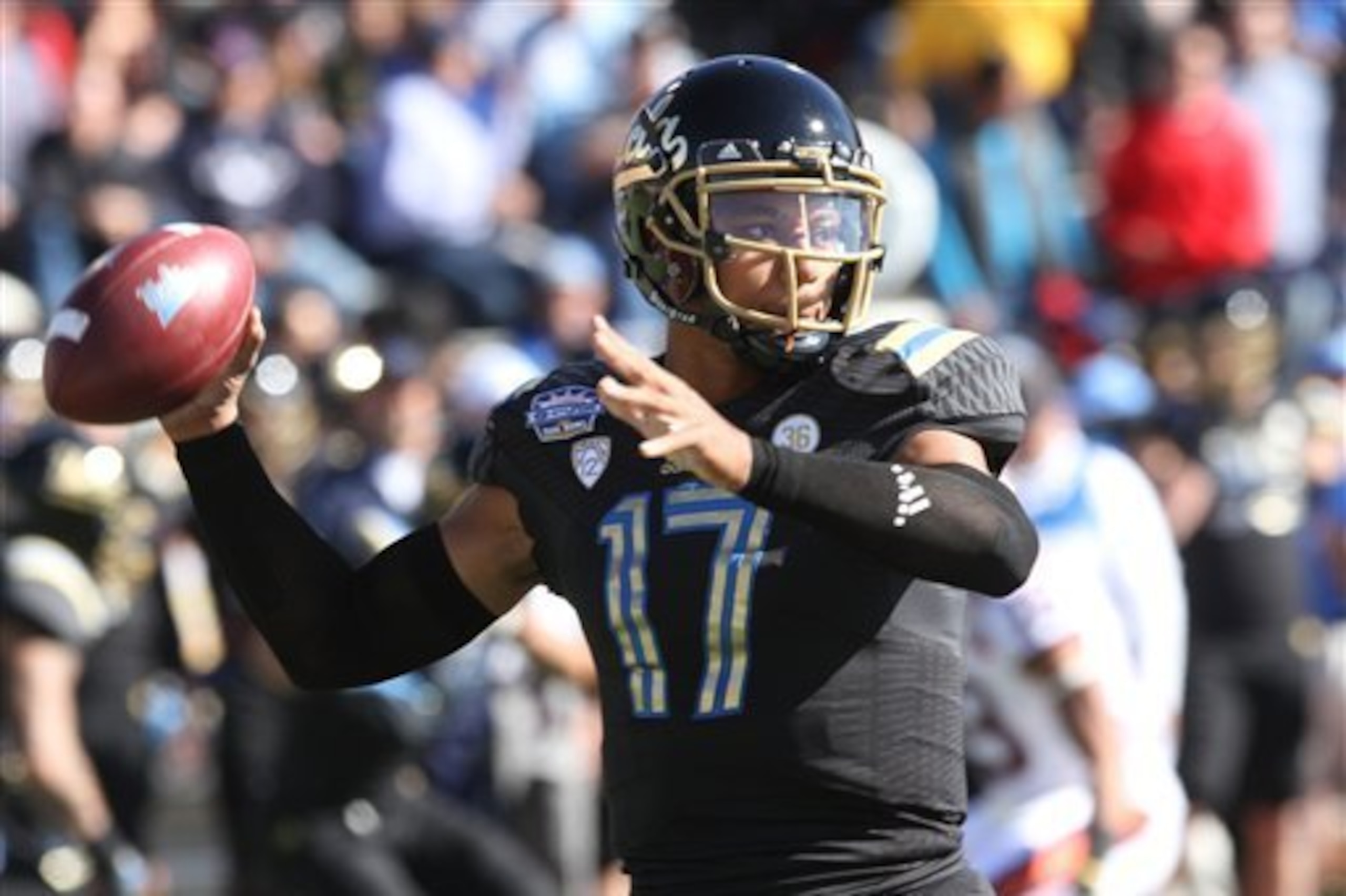 QB Brett Hundley