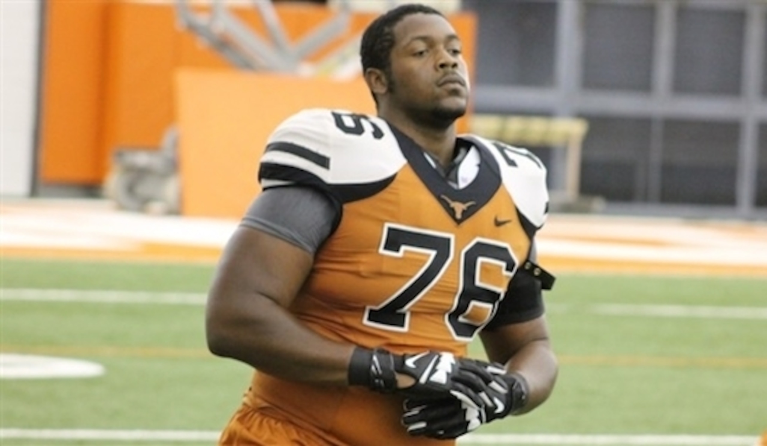 At 6'5" and 330 pounds, Perkins can physically dominate as an interior lineman.