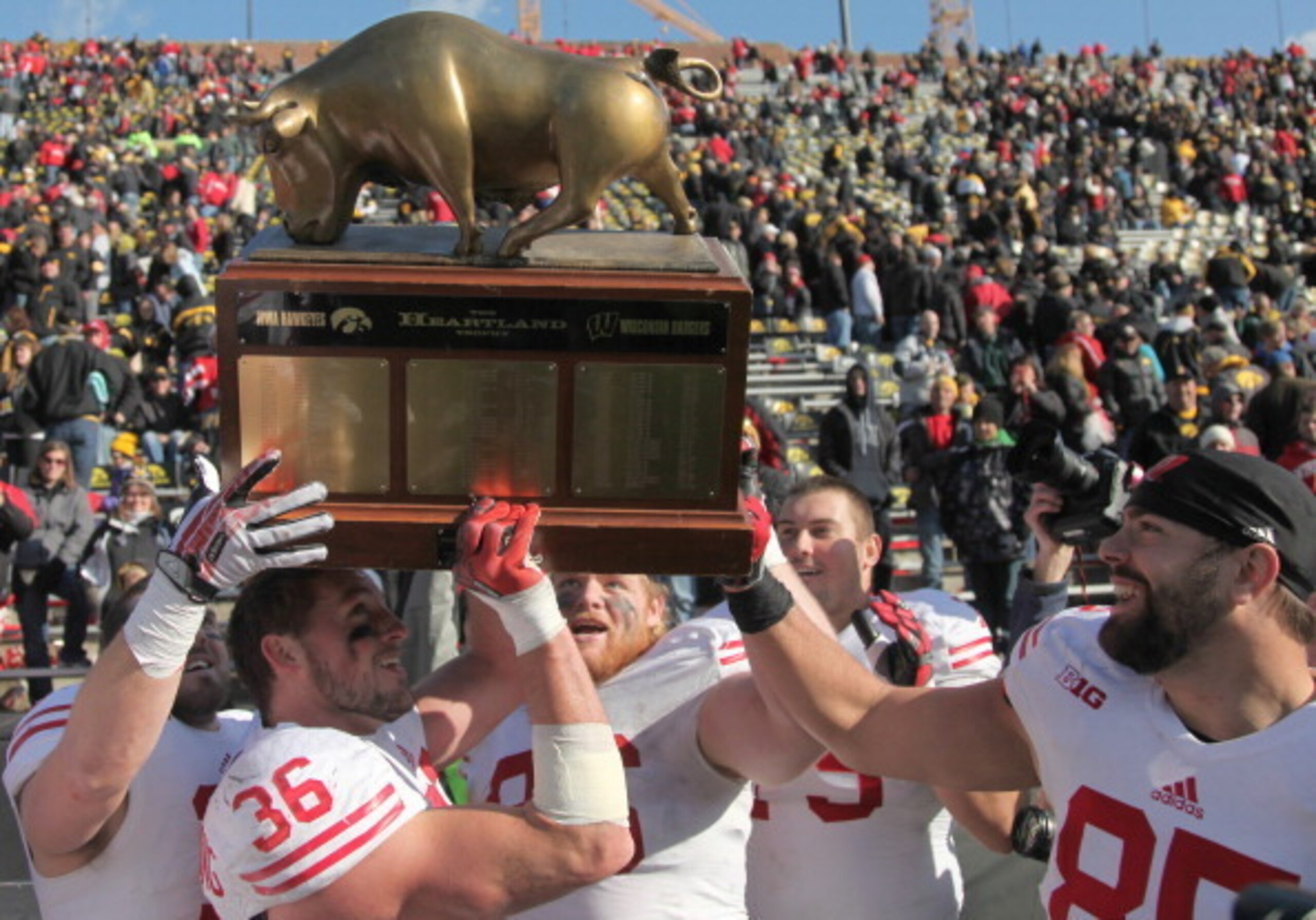 Despite a poor game from Melvin Gordon, the Badgers took the Heartland Trophy last season against Iowa.