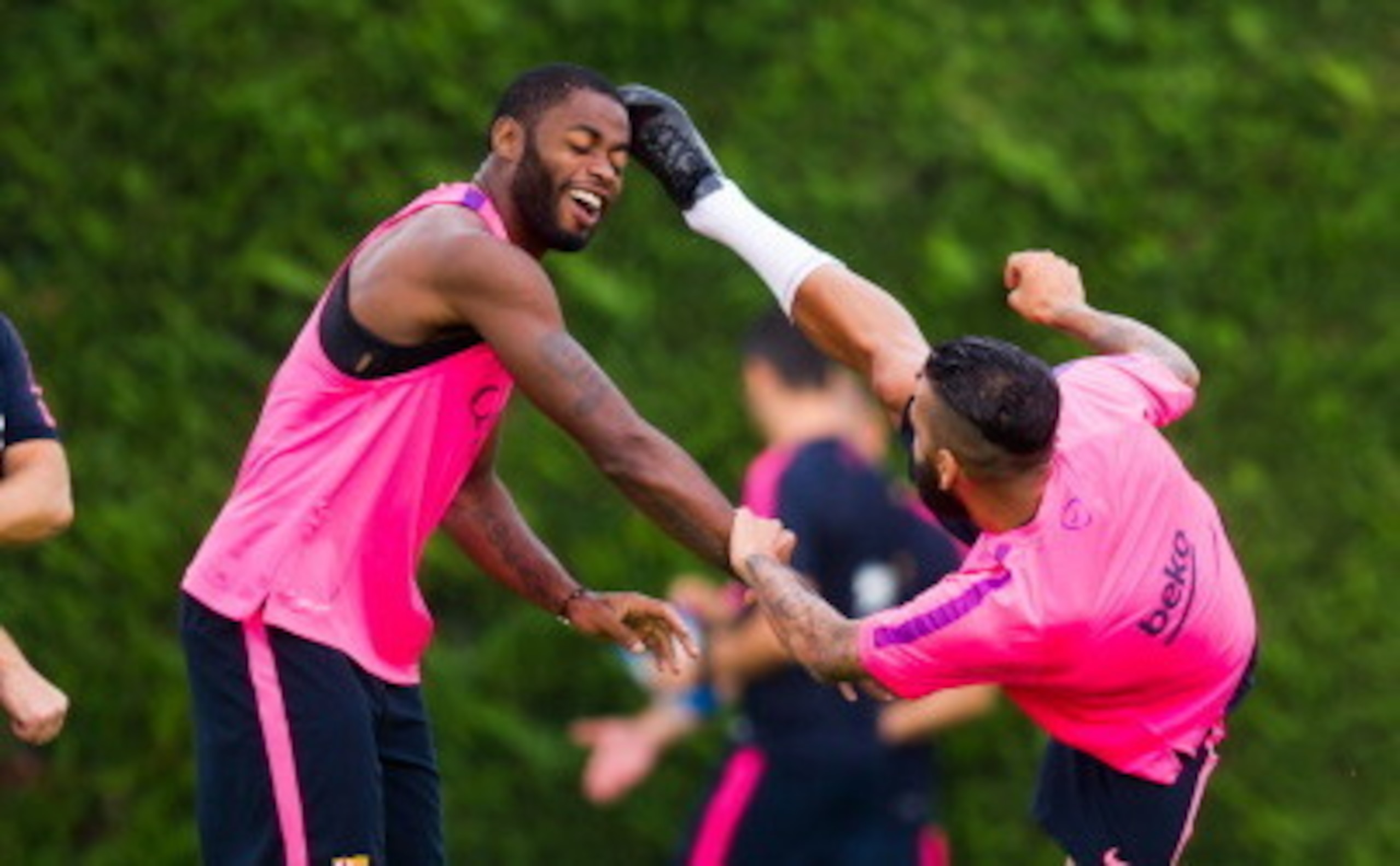 Is Alex Song on his way out of Barcelona?