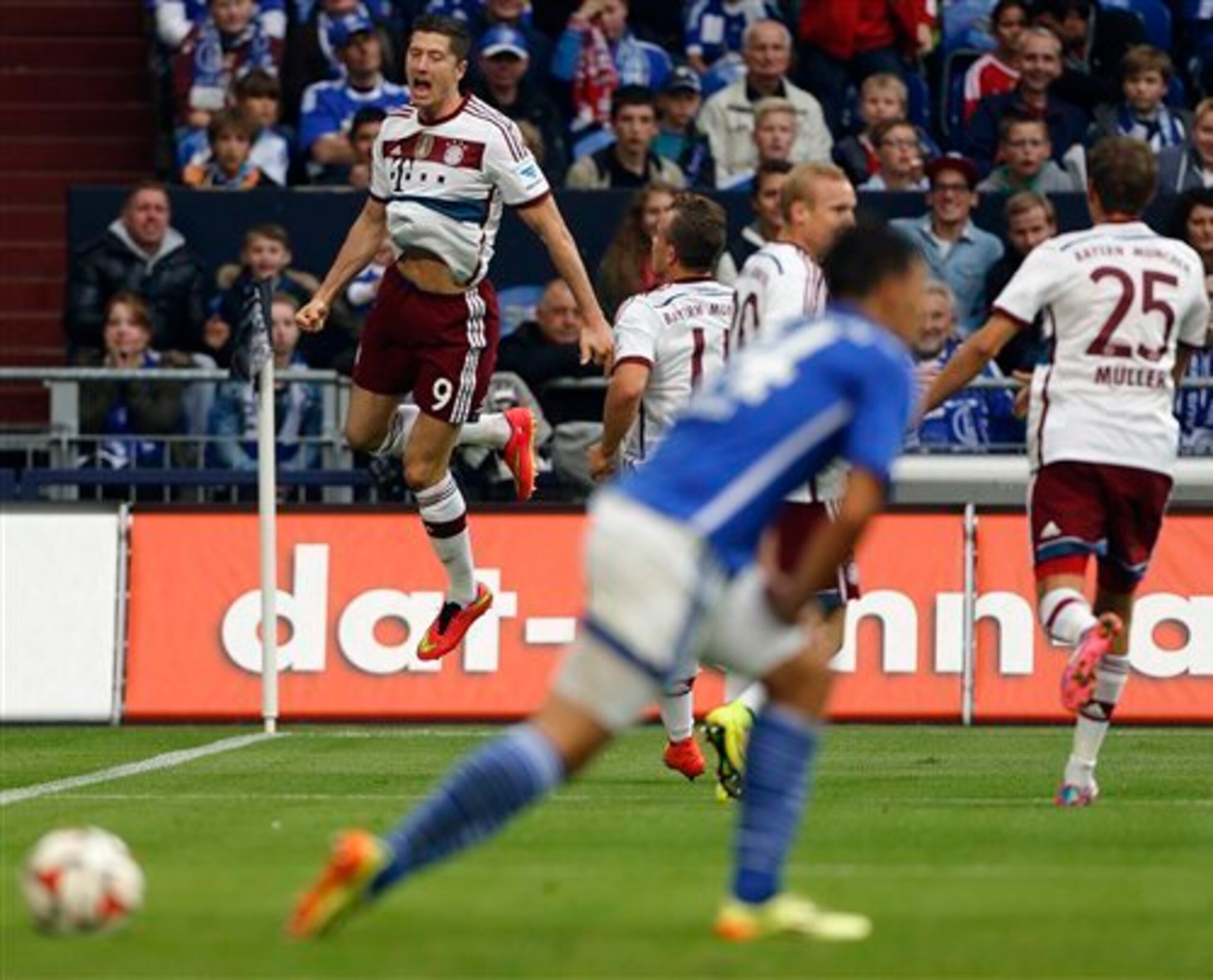 Leaping Lewandowski