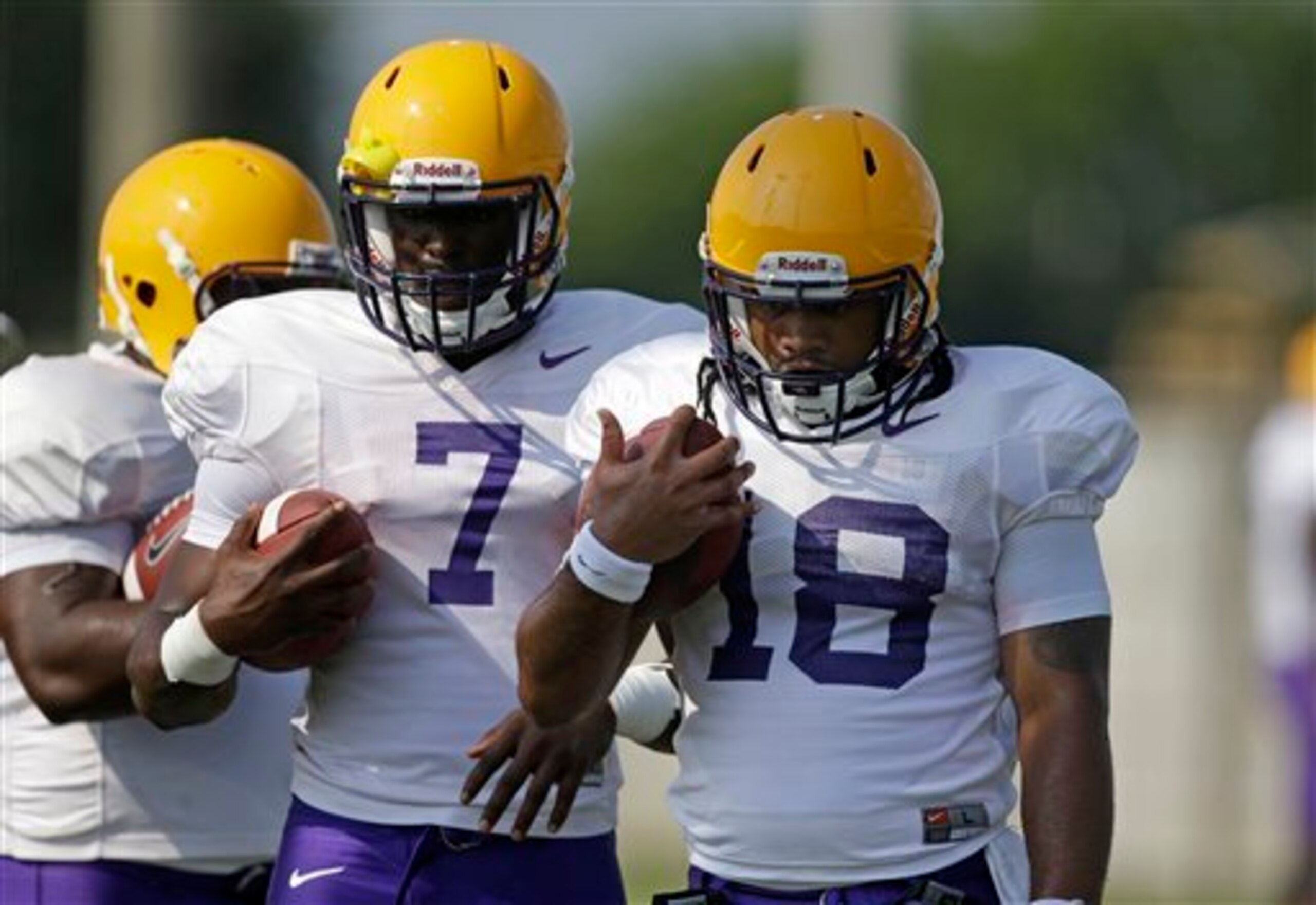 LSU running backs Leonard Fournette and Terrence Magee