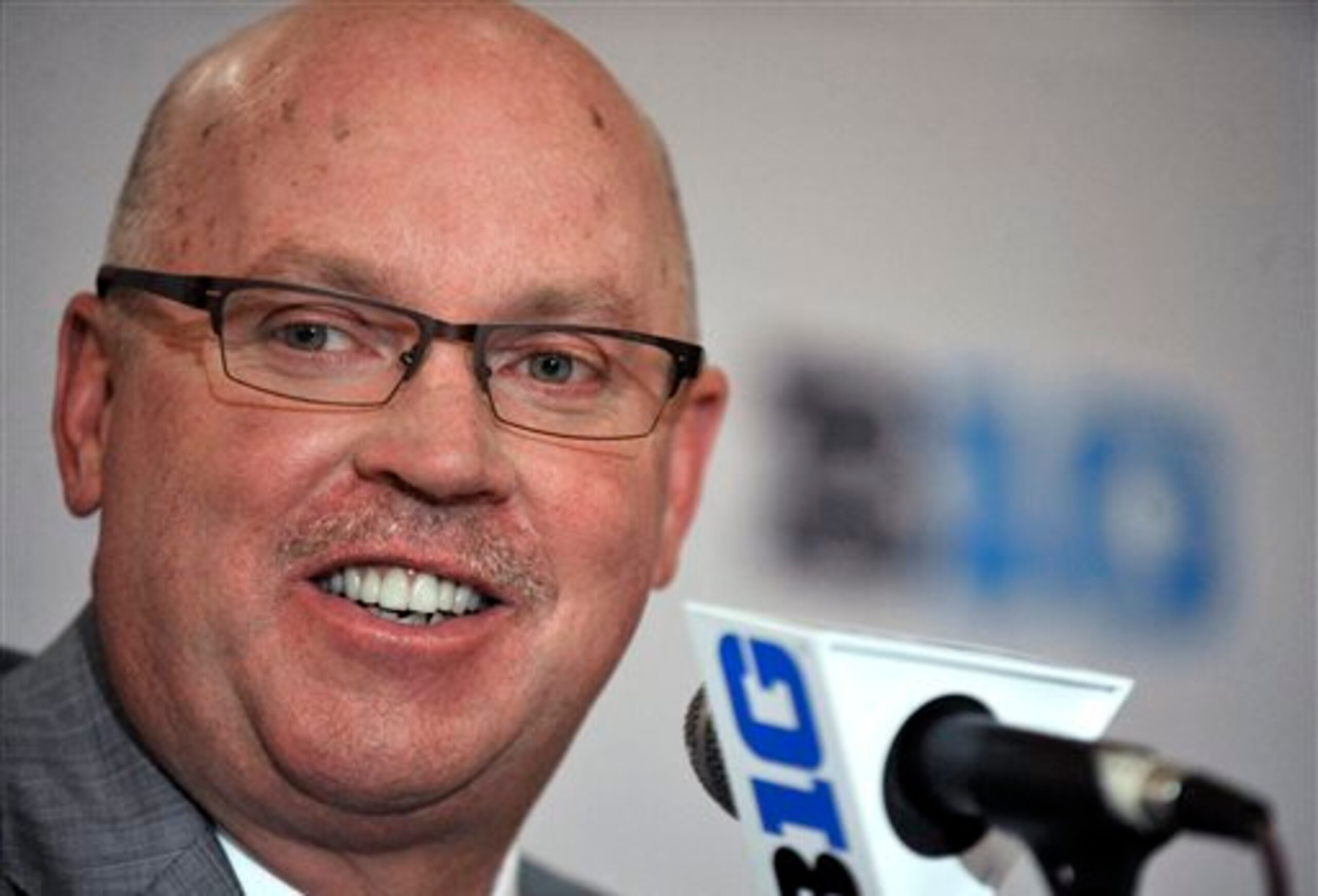 Jerry Kill and Minnesota hope to build on last season's bowl berth.