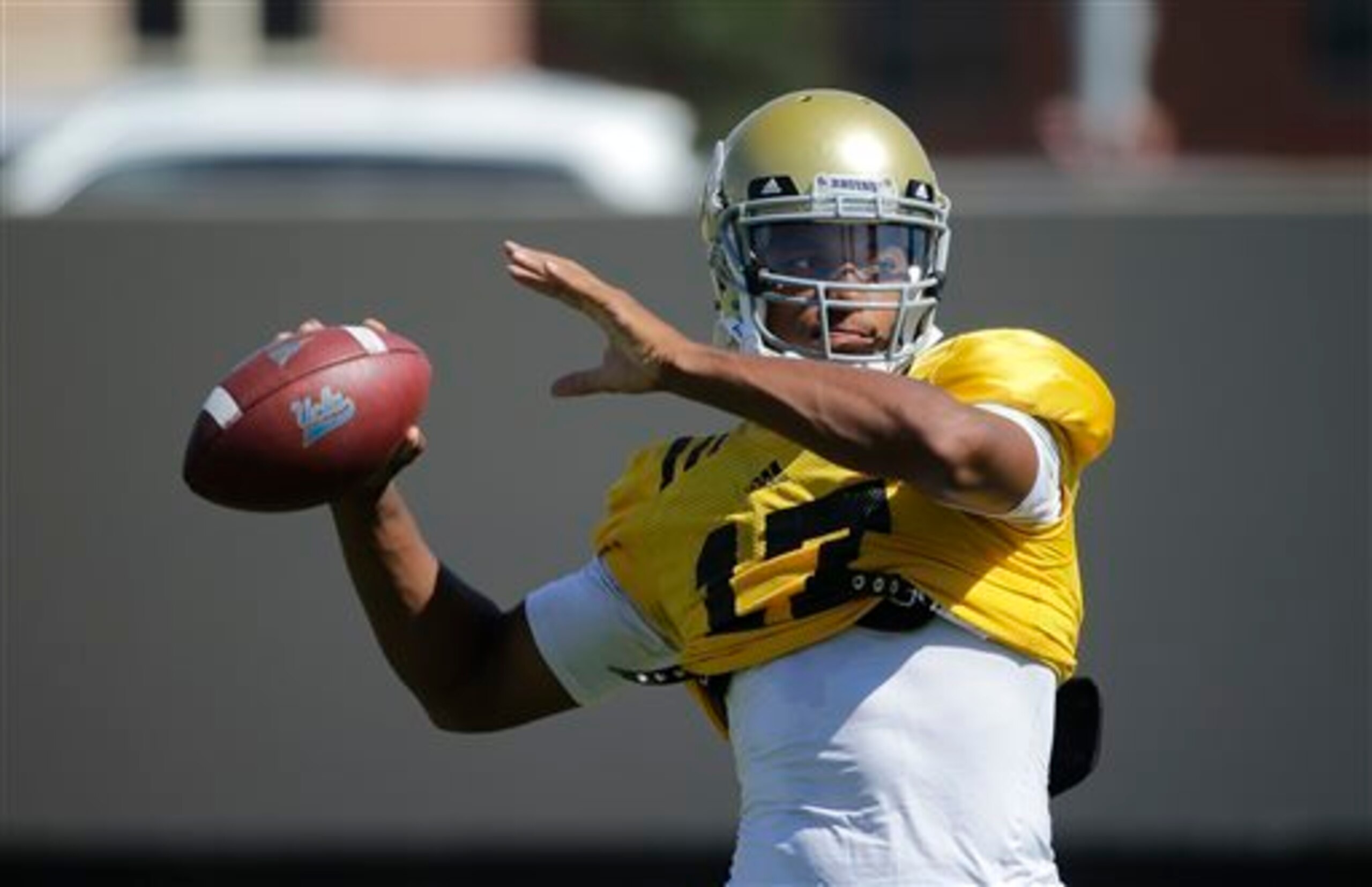 Brett Hundley is a potential Heisman contender for UCLA.