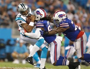 Landon Cohen (76) was involved in this play and many others this preseason.