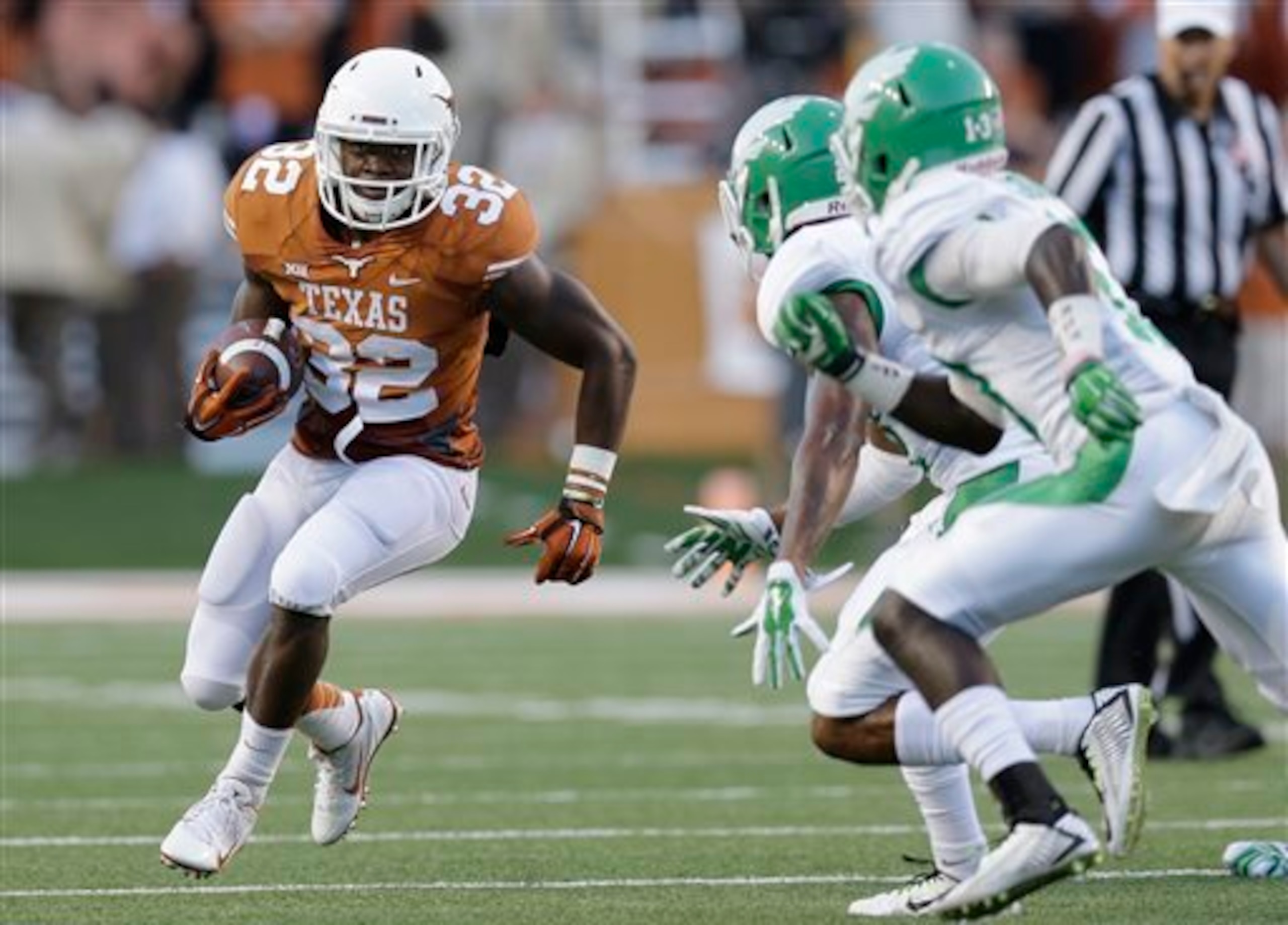 Despite poor play from Perkins and others, Johnathan Gray (pictured) was still able to find running room with ease.
