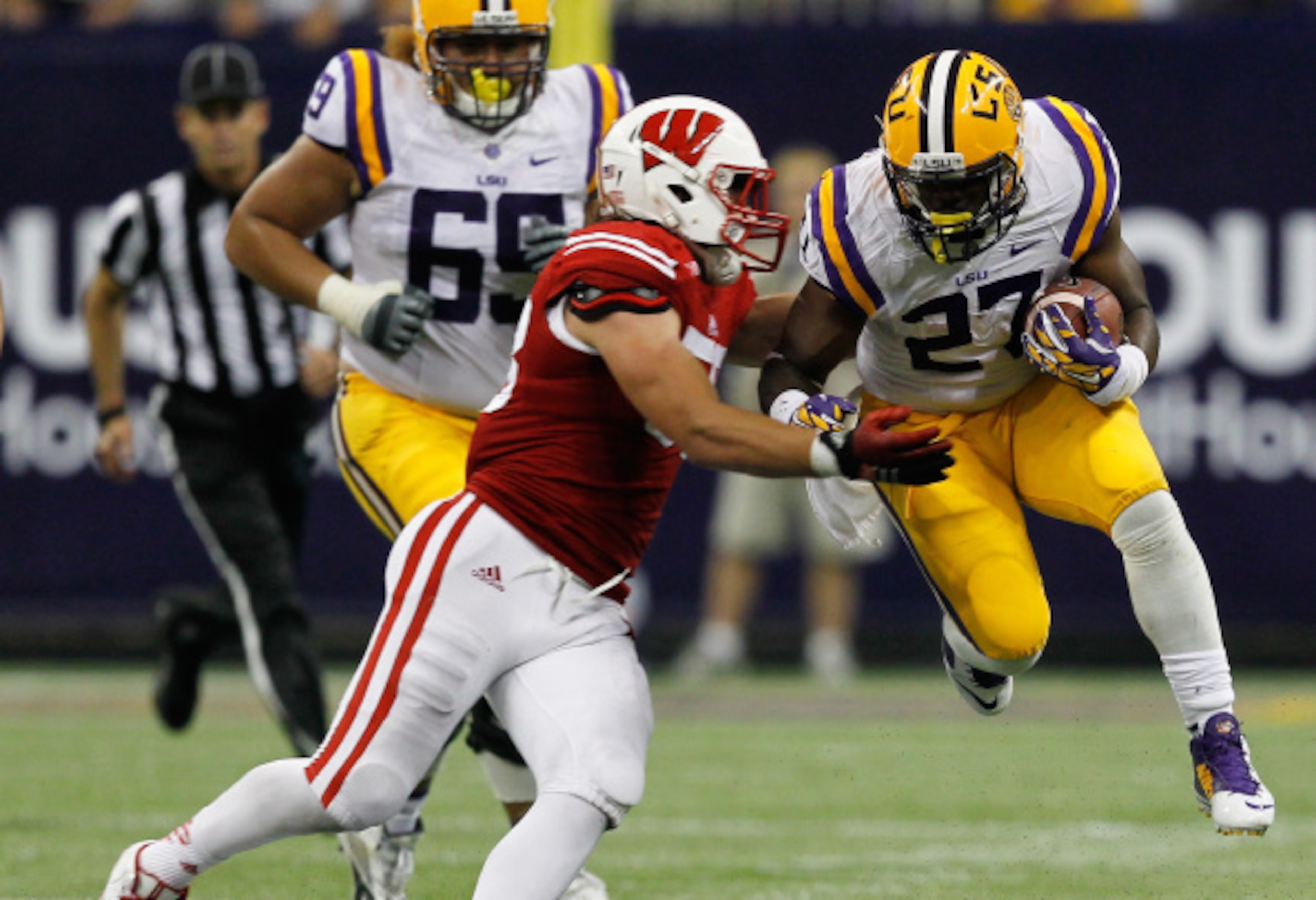 LSU running back Kenny Hilliard