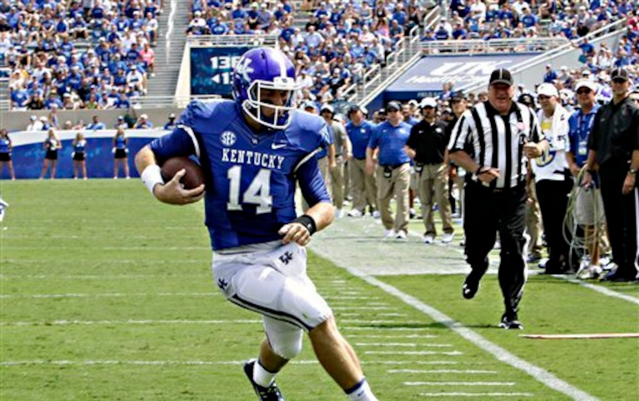 Patrick Towles was impressive in his first start for Kentucky.