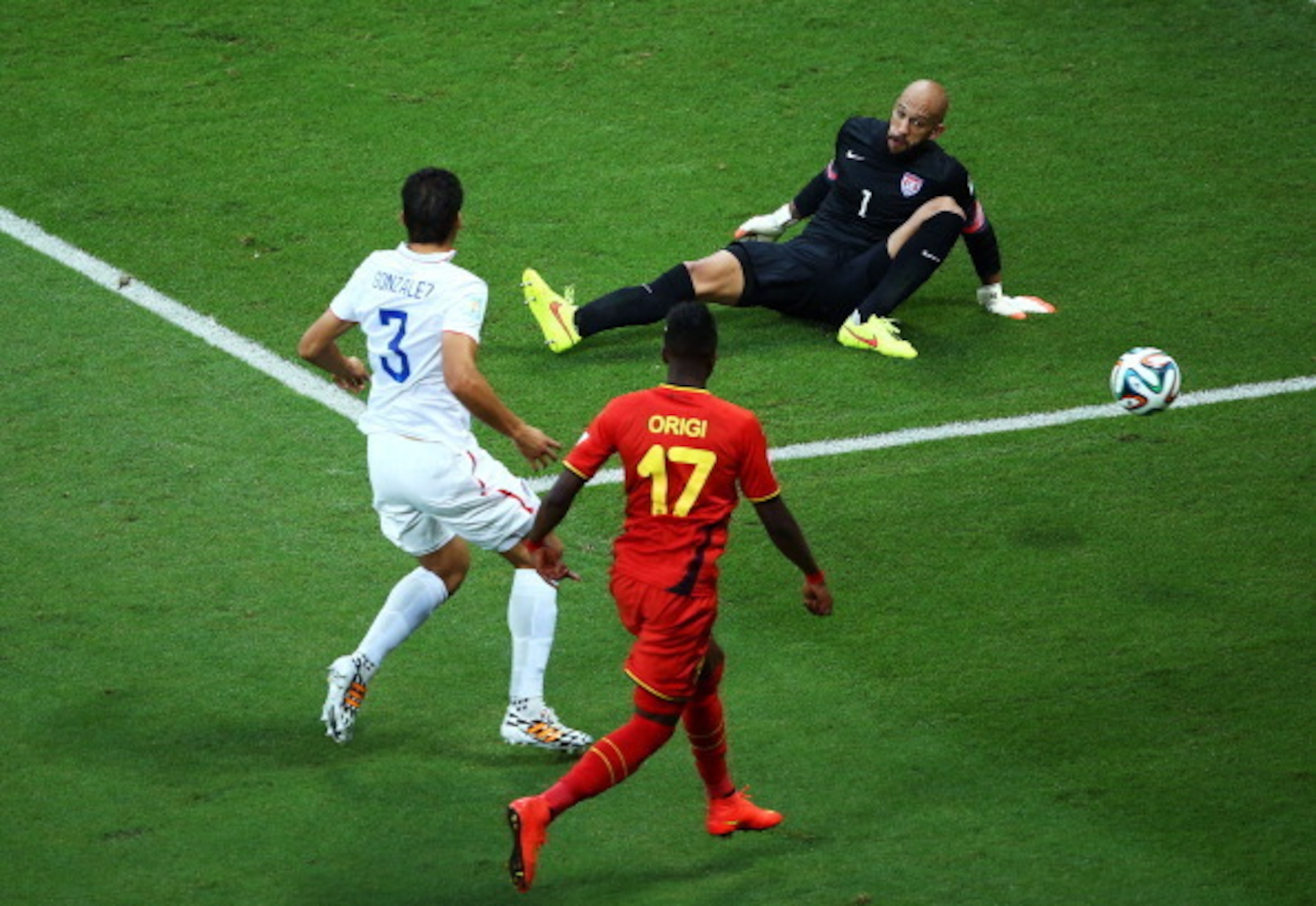 You have to wonder how much the Belgium match really took out of Howard. You have to wonder how much the Belgium match really took out of Howard.