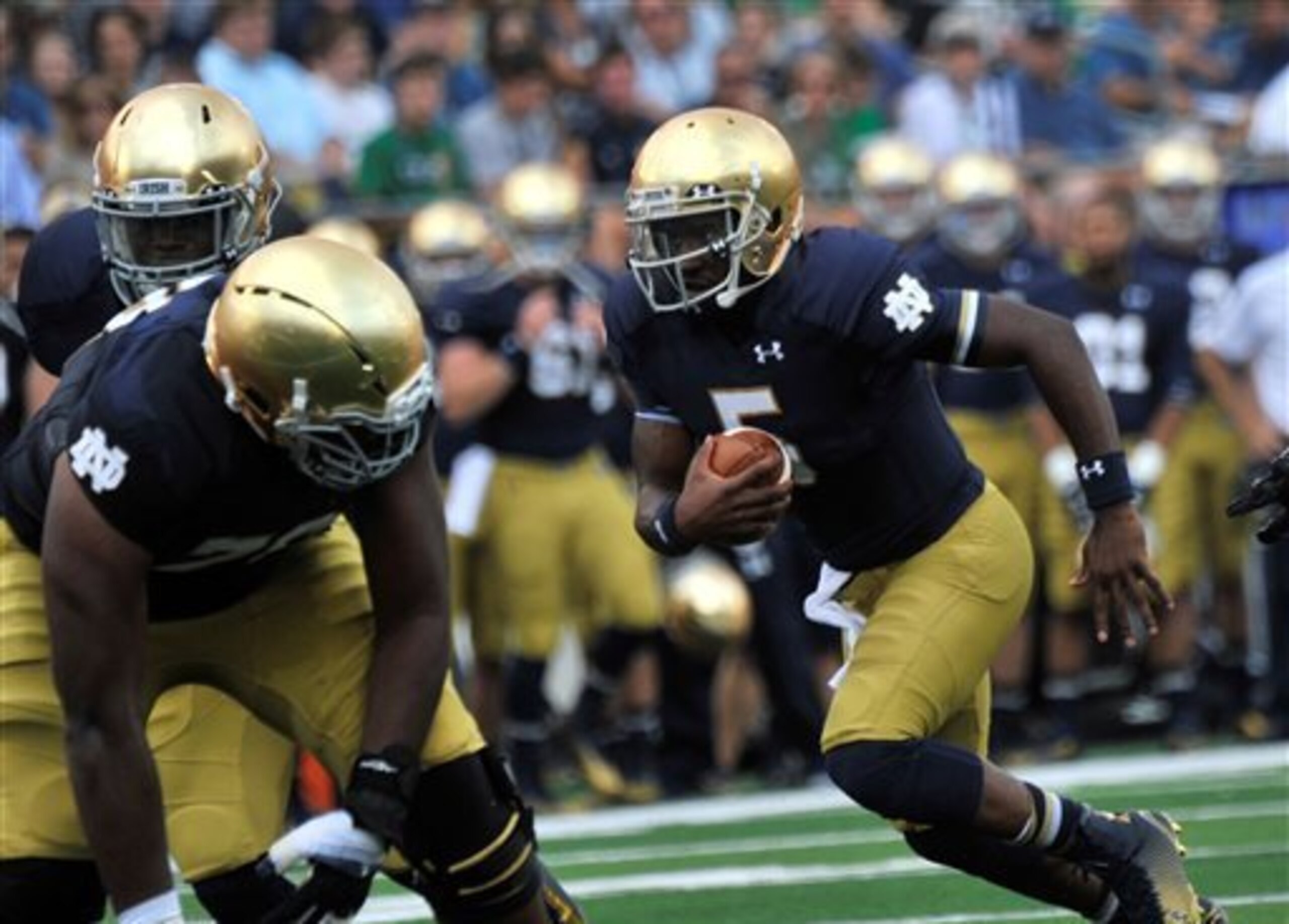 Everett Golson and Notre Dame face a difficult schedule this fall.