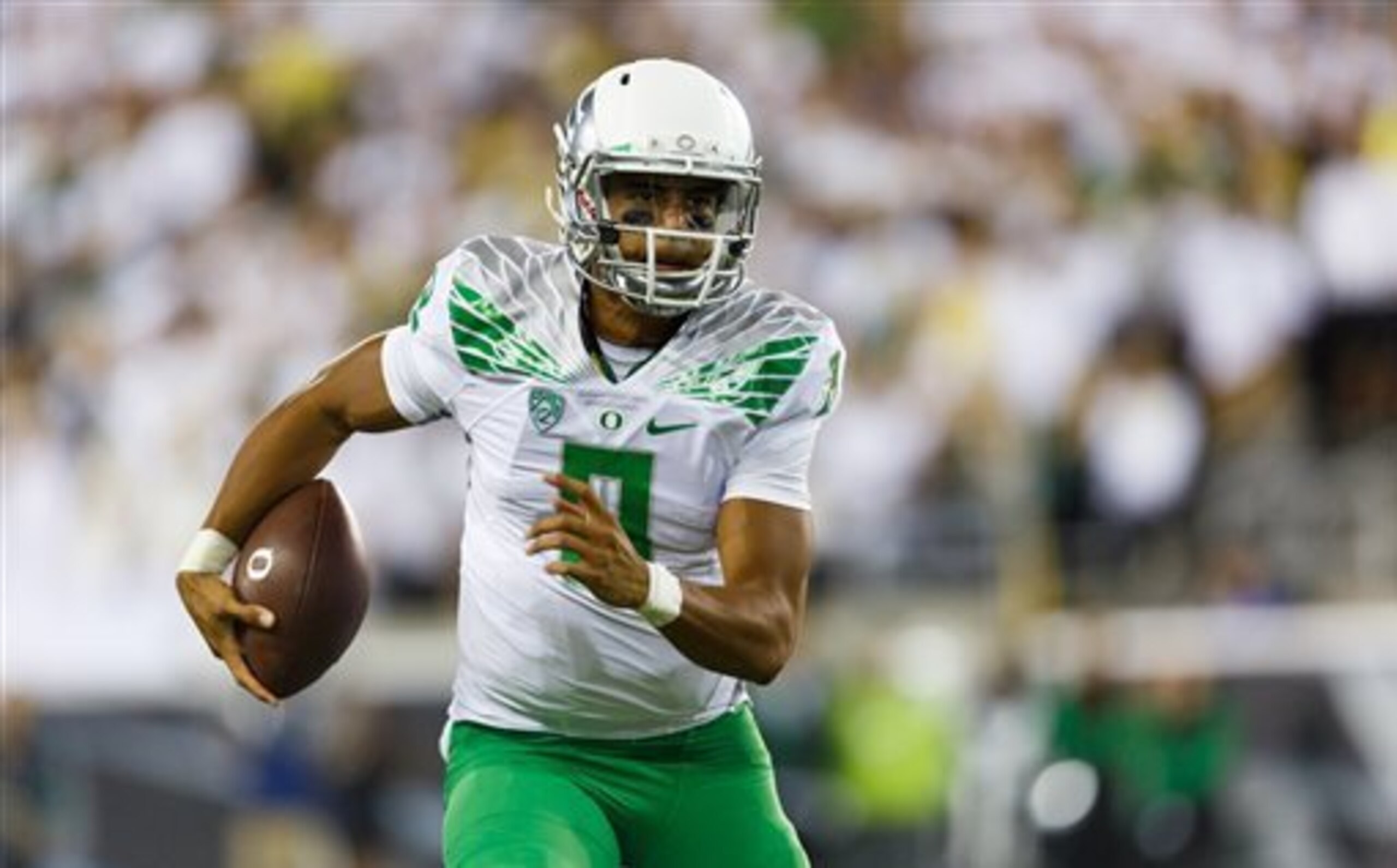 Marcus Mariota and Oregon will face a stiff test from Stanford.