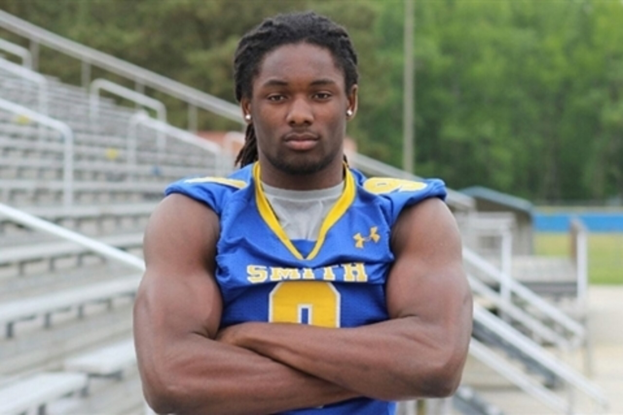 Top overall recruit Josh Sweat continues to dominate.