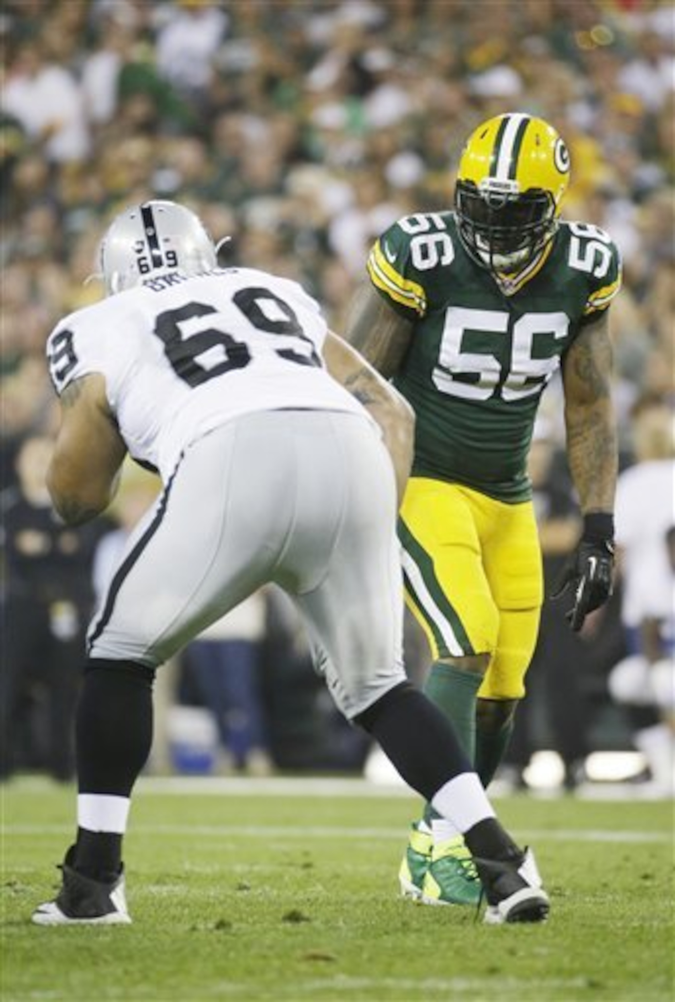 Julius Peppers brings loads of experience, but can he bring any more athleticism? Julius Peppers brings loads of experience, but can he bring any more athleticism?