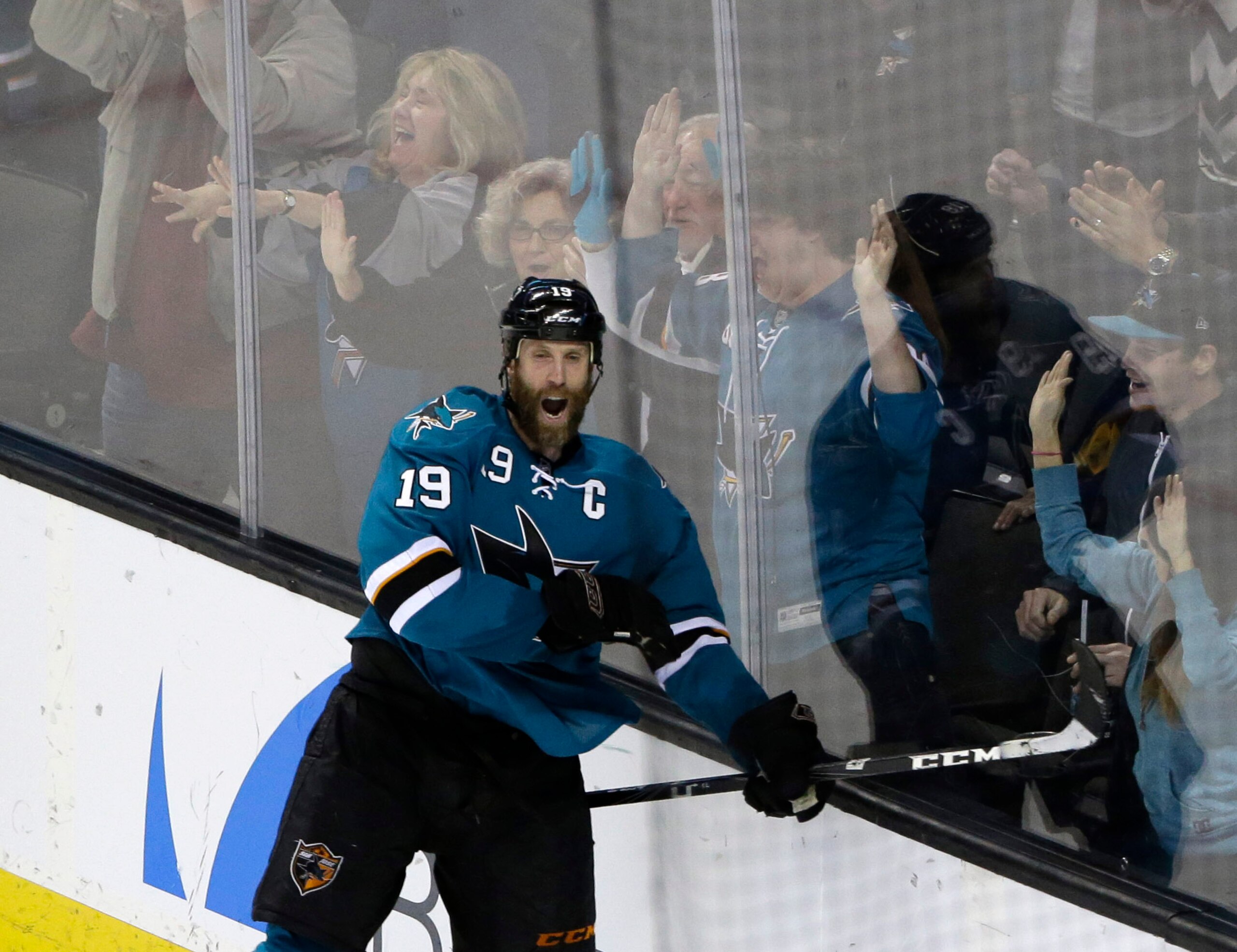 Will Joe Thornton remain on the Sharks' top line?