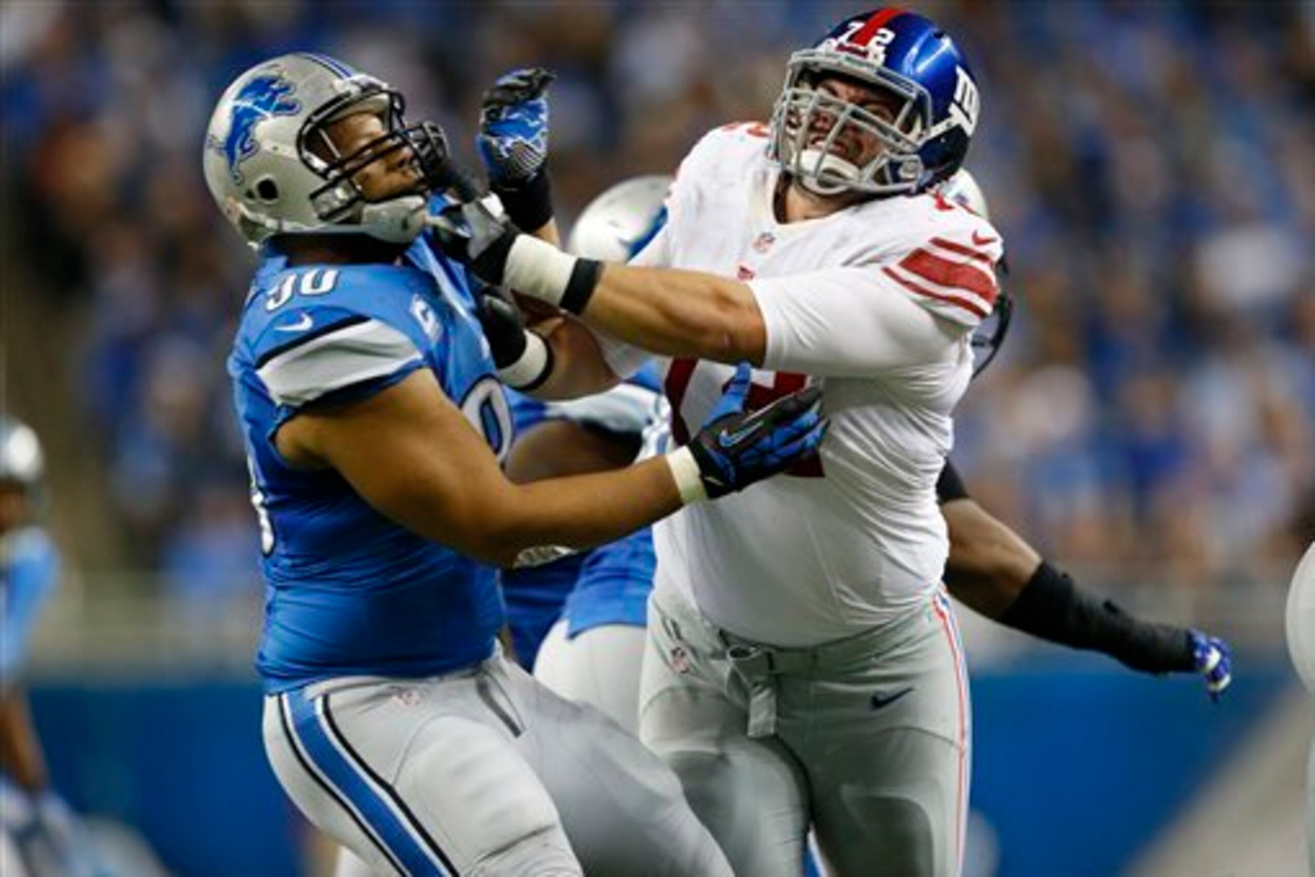 Giants RT Justin Pugh battles Detroit's Ndamukong Suh.