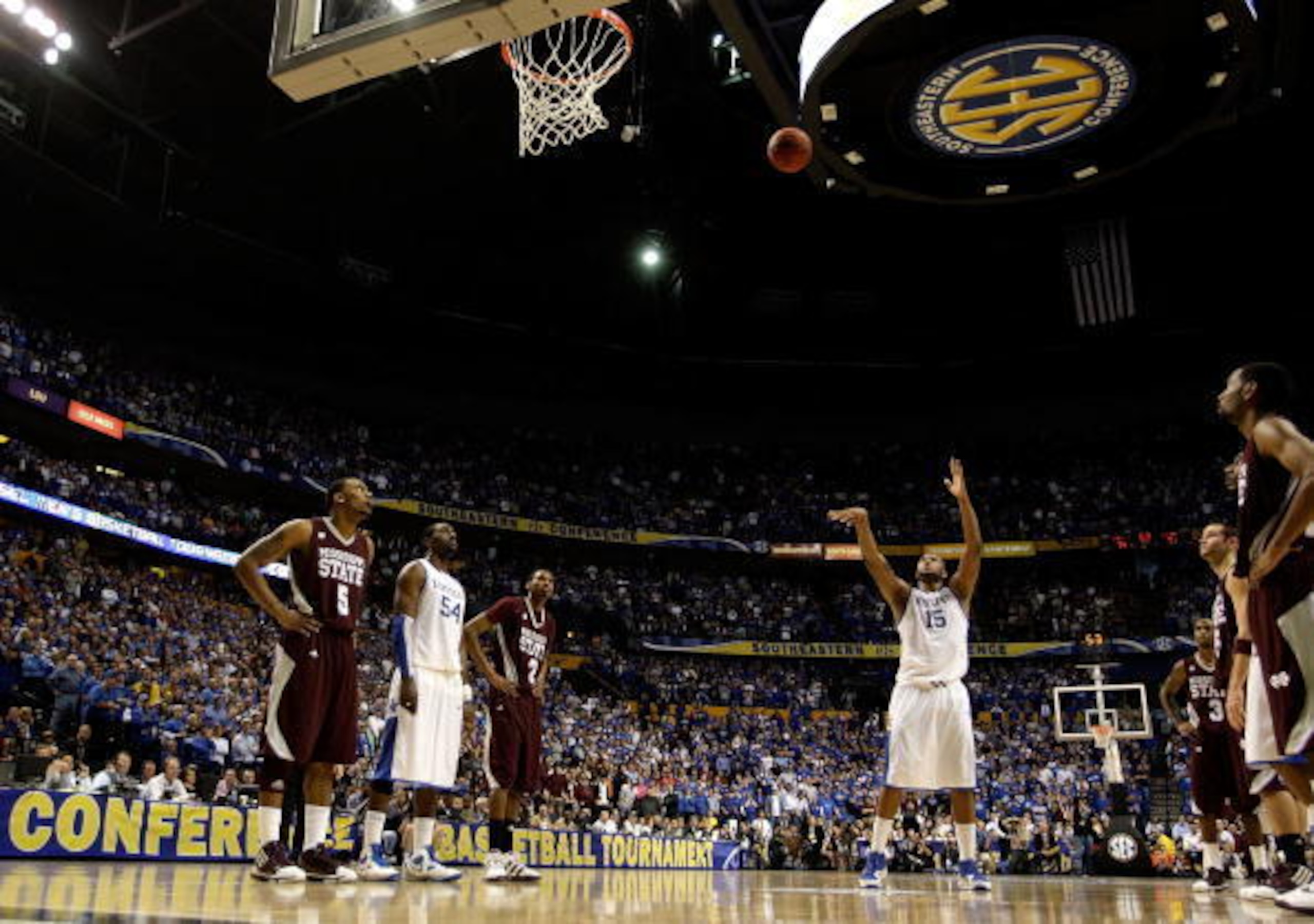 Only in basketball do athletes applaud misses.