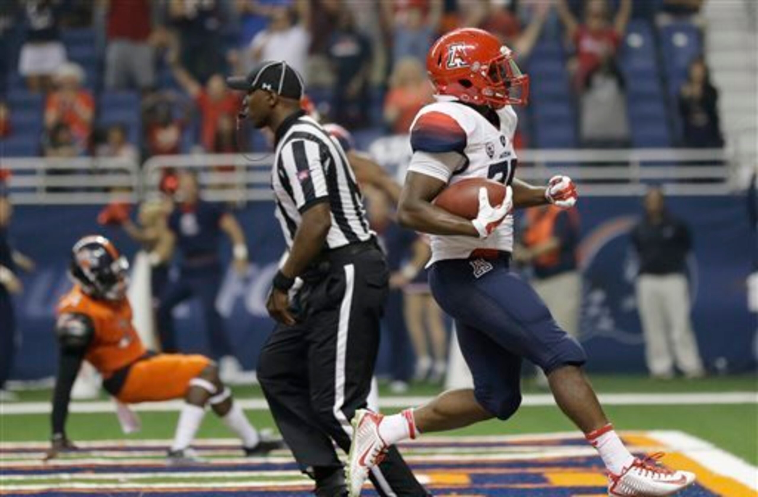 Nick Wilson is an important piece of Arizona's run game.