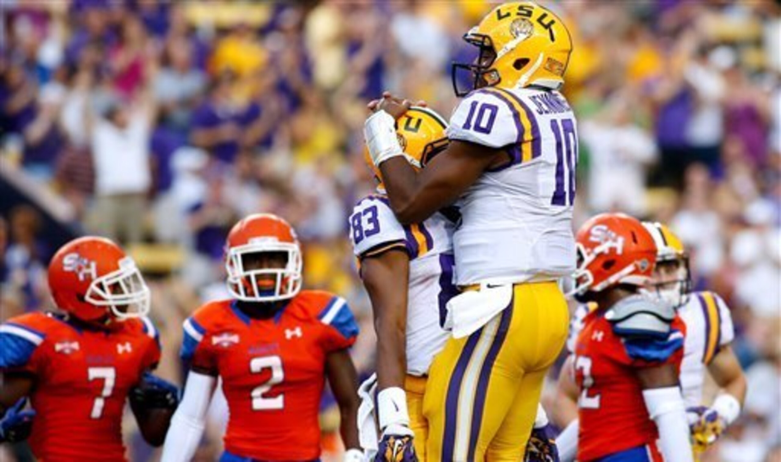 Anthony Jennings is trying to lock down LSU's starting quarterback role.