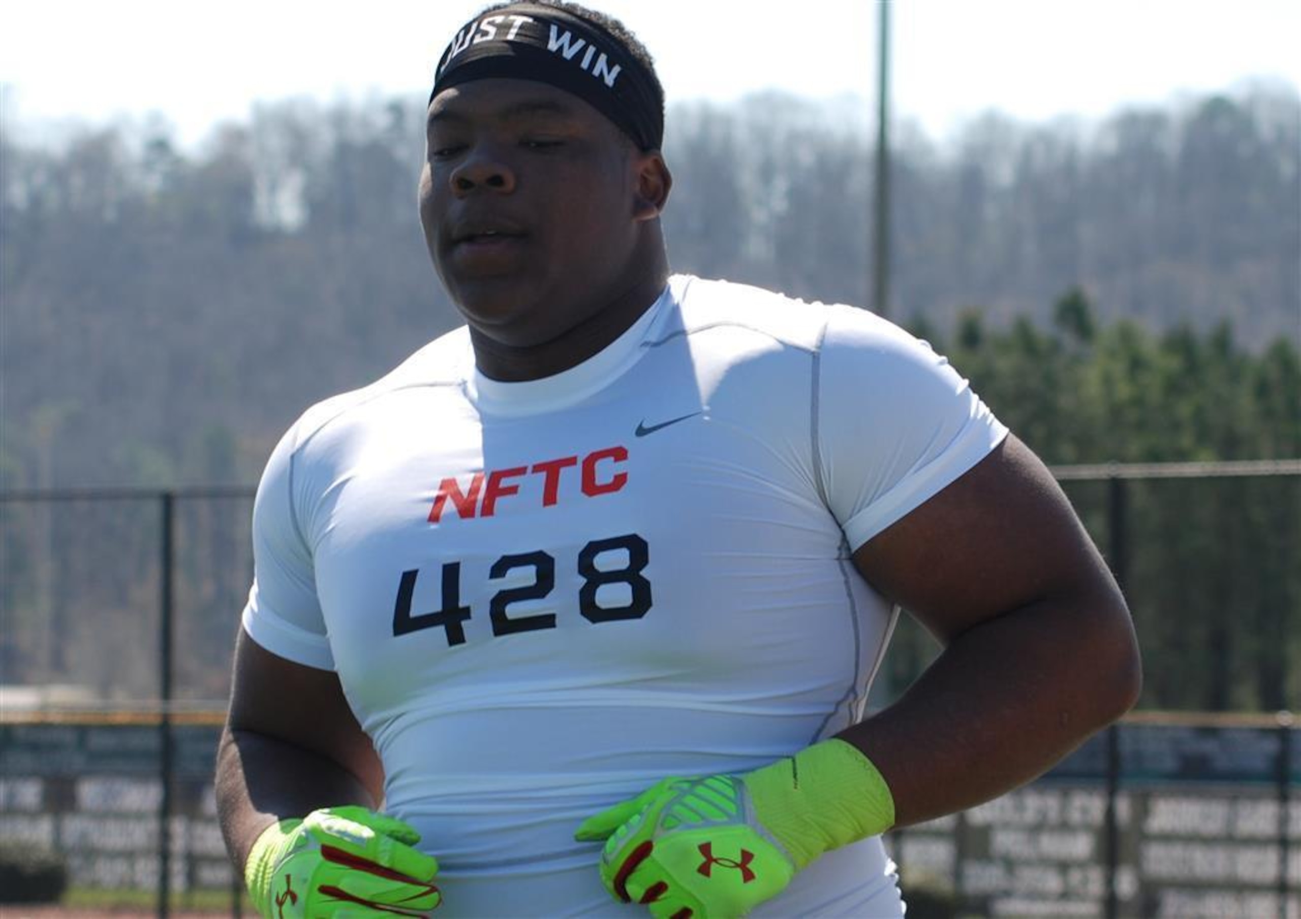 Defensive tackle Daron Payne is likely to land at either Auburn or Alabama.