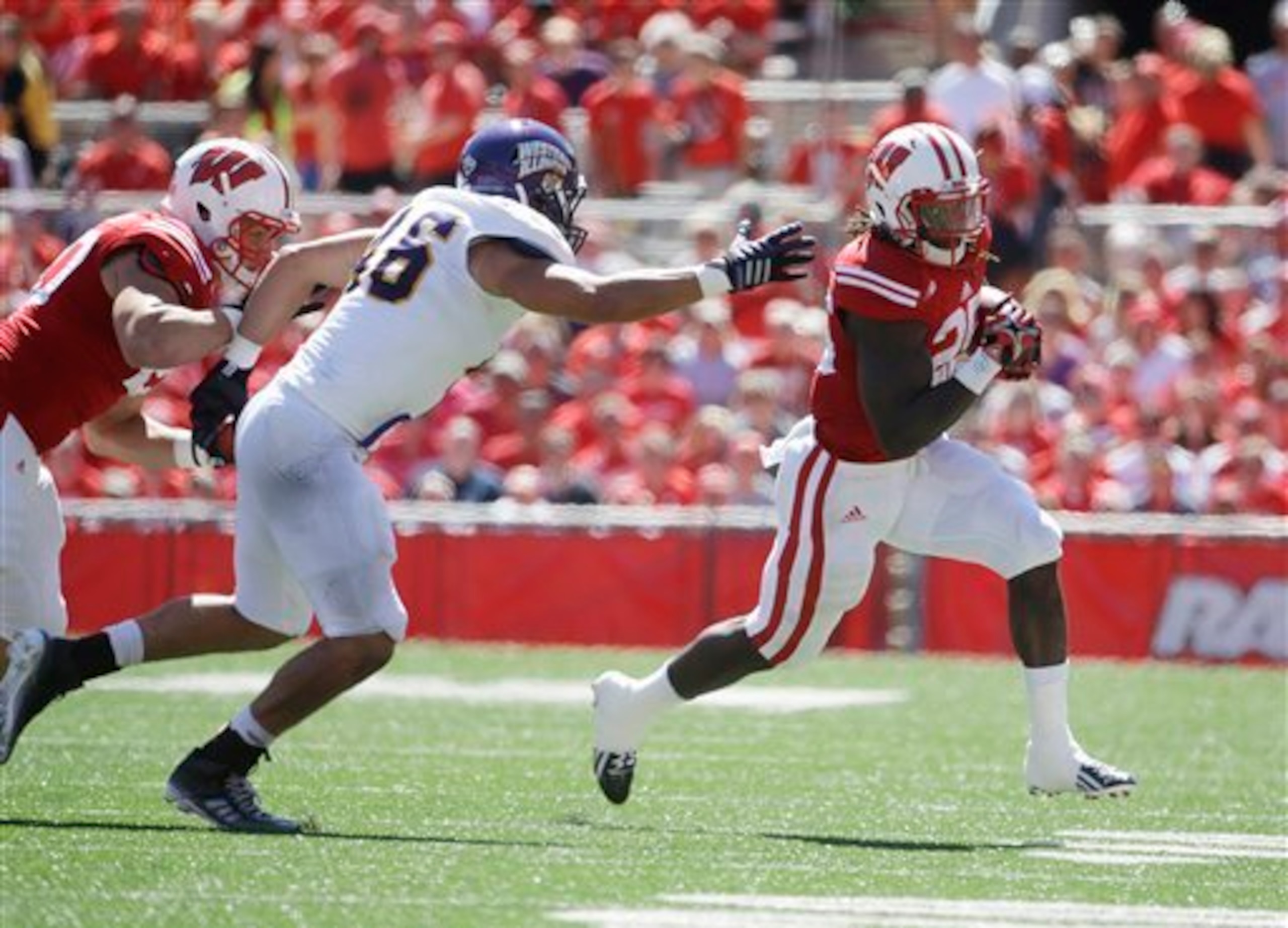 Melvin Gordon will need to get back on track against Bowling Green after struggling mightily against Western Illinois.