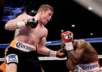 Alvarez used aggression to defeat Lara.