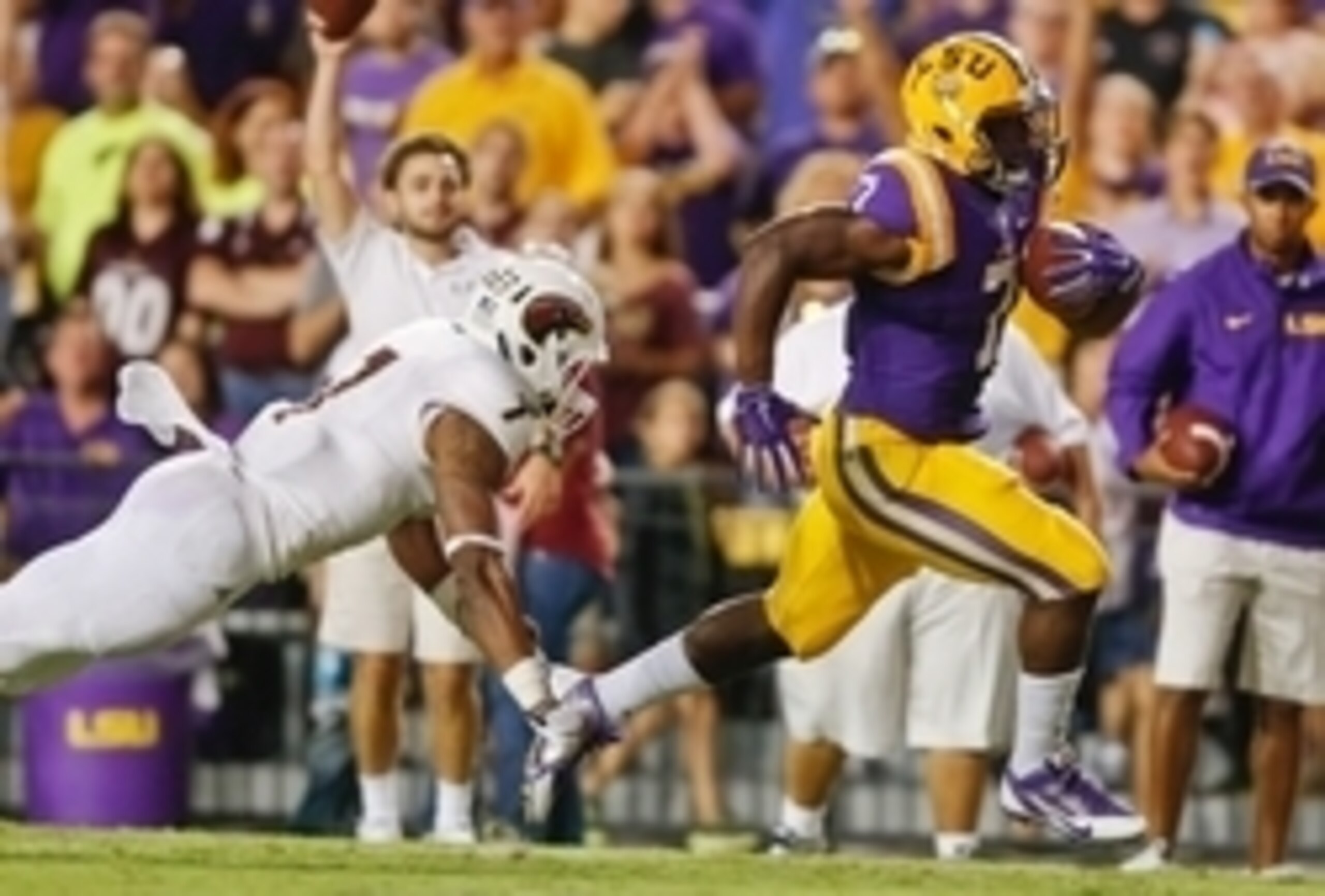 LSU running back Leonard Fournette races for a touchdown against Mississippi State. LSU running back Leonard Fournette races for a touchdown against Mississippi State.