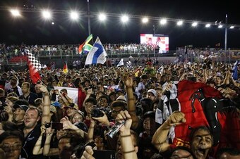 Even without a local driver, F1 has had no problem drawing fans in Singapore.