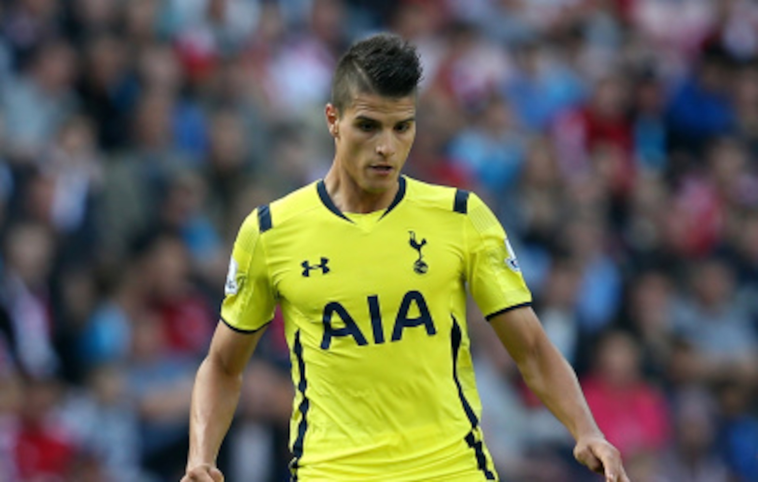 The increasingly influential Erik Lamela.