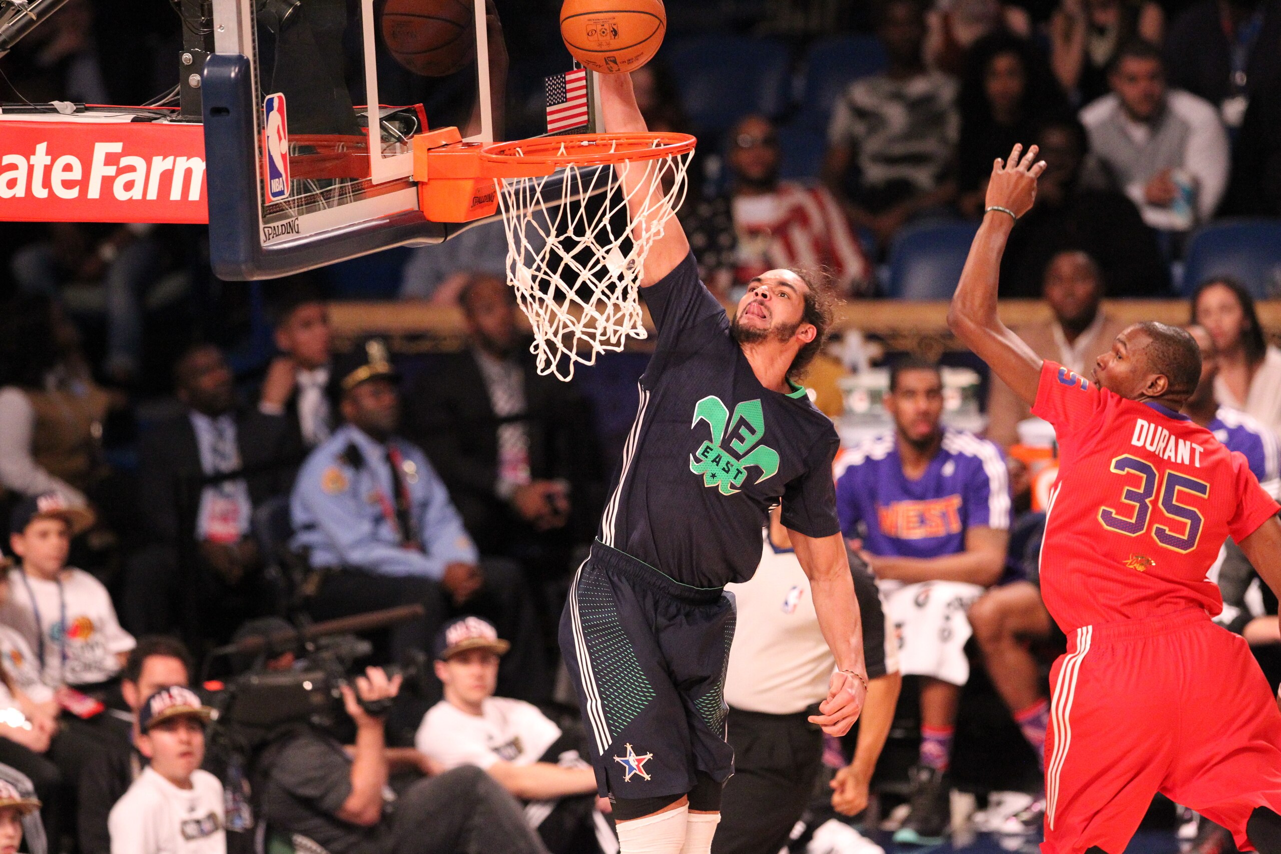 Noah catches an alley-oop during the 2013 NBA All-Star Game.