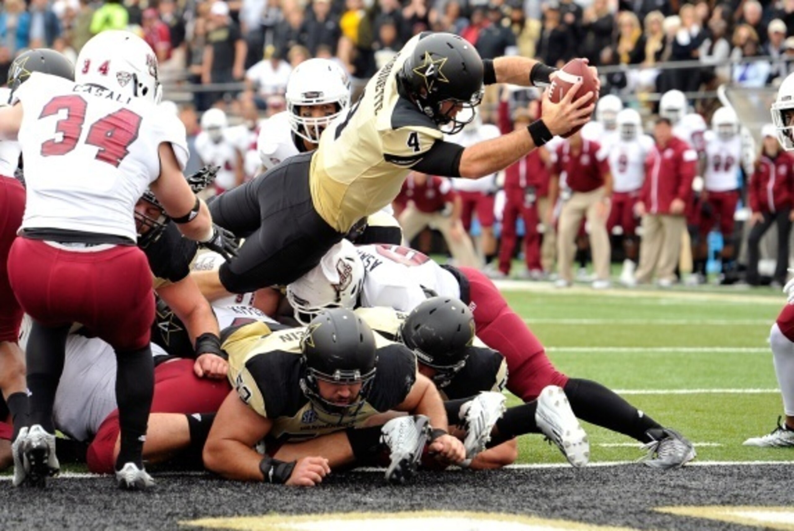 Vanderbilt QB Patton Robinette.