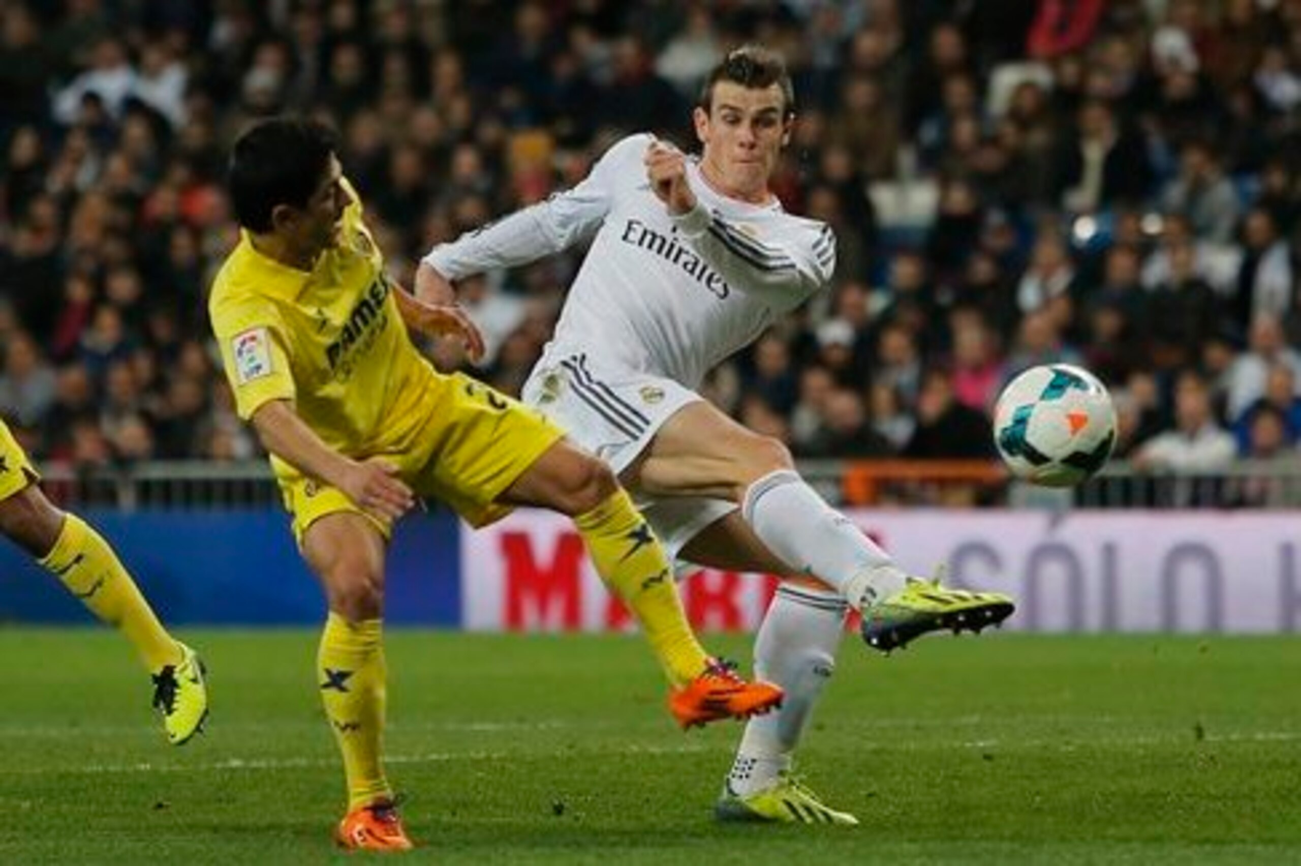 Real Madrid travel to Villarreal.