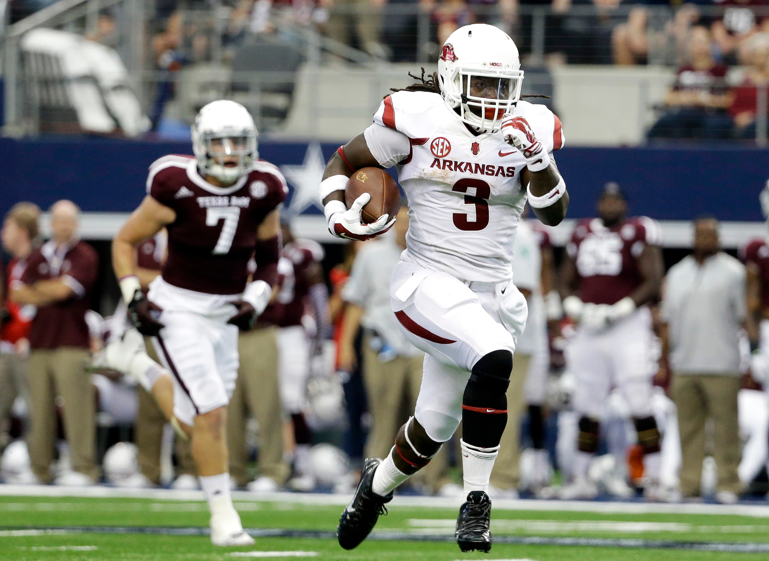 Arkansas tailback Alex Collins is one of the nation's top runners.