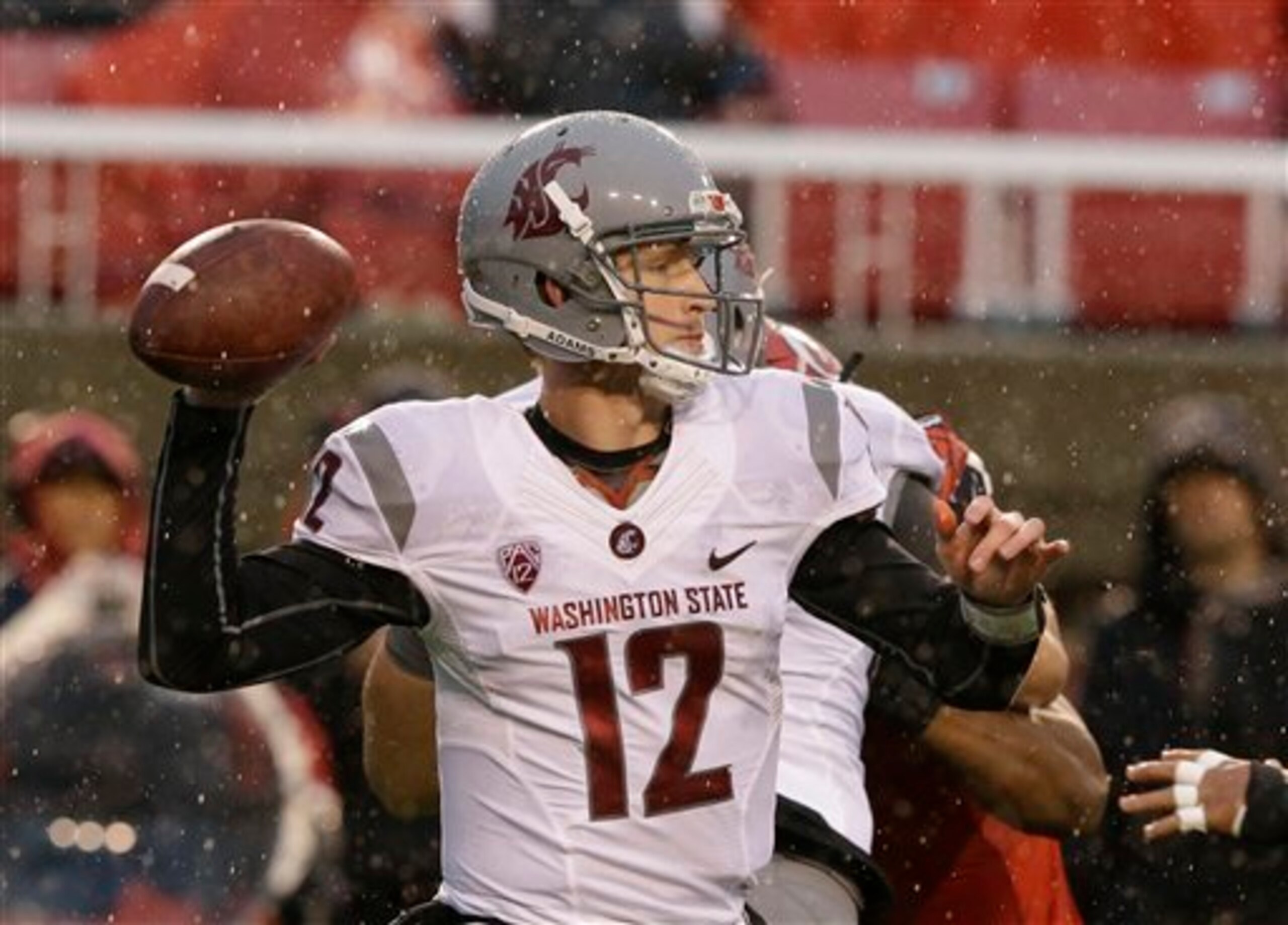 Washington State QB Connor Halliday is one of college football's most prolific throwers.
